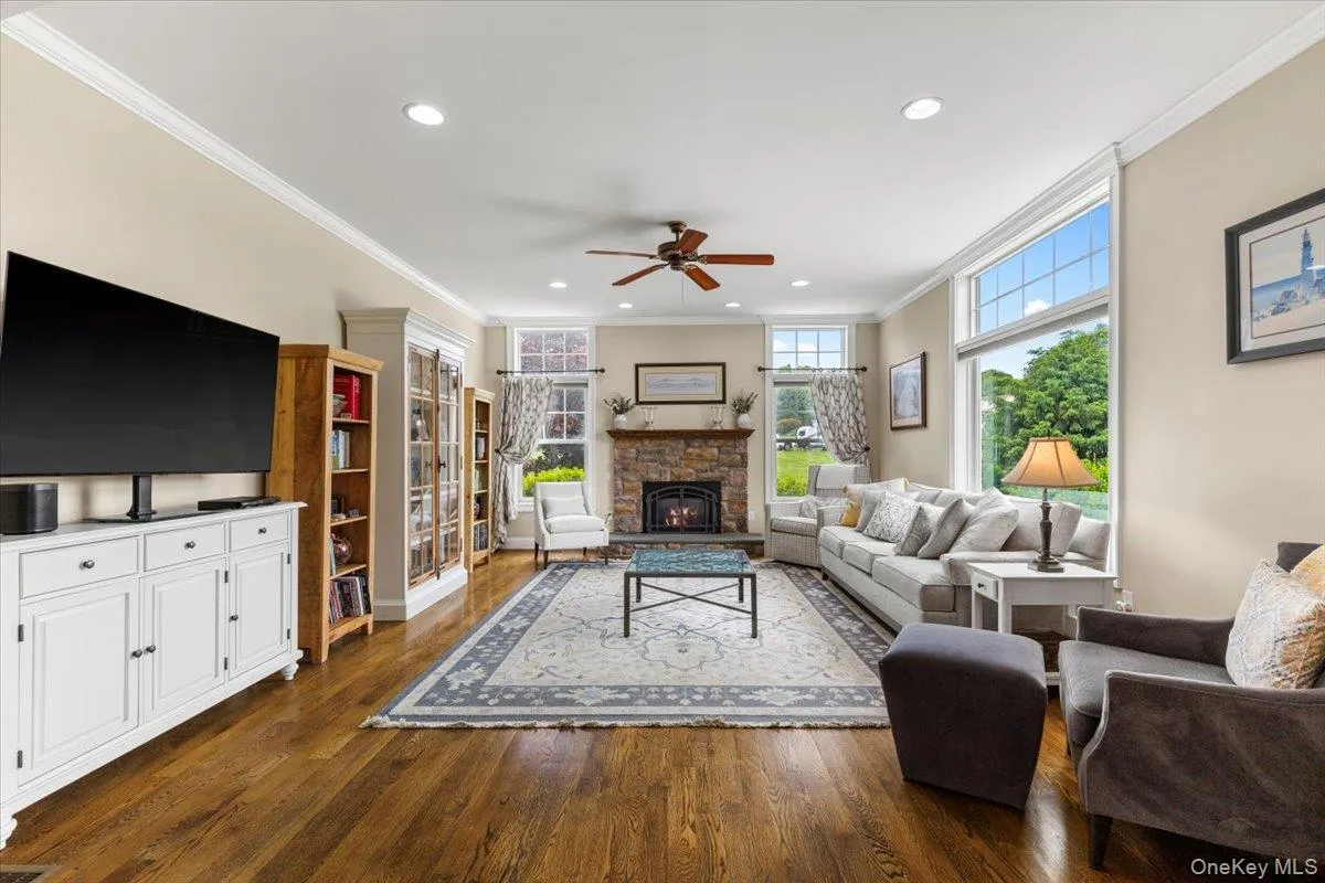 8 Shailin Lane, Southeast, NY, 4 Bedrooms Bedrooms, 10 Rooms Rooms,2 BathroomsBathrooms,Residential,For Rent,Shailin,0,1008888 8 Shailin Lane, Southeast, NY, 4 Bedrooms Bedrooms, 10 Rooms Rooms,2 BathroomsBathrooms,Residential,For Rent,Shailin,0,1008888