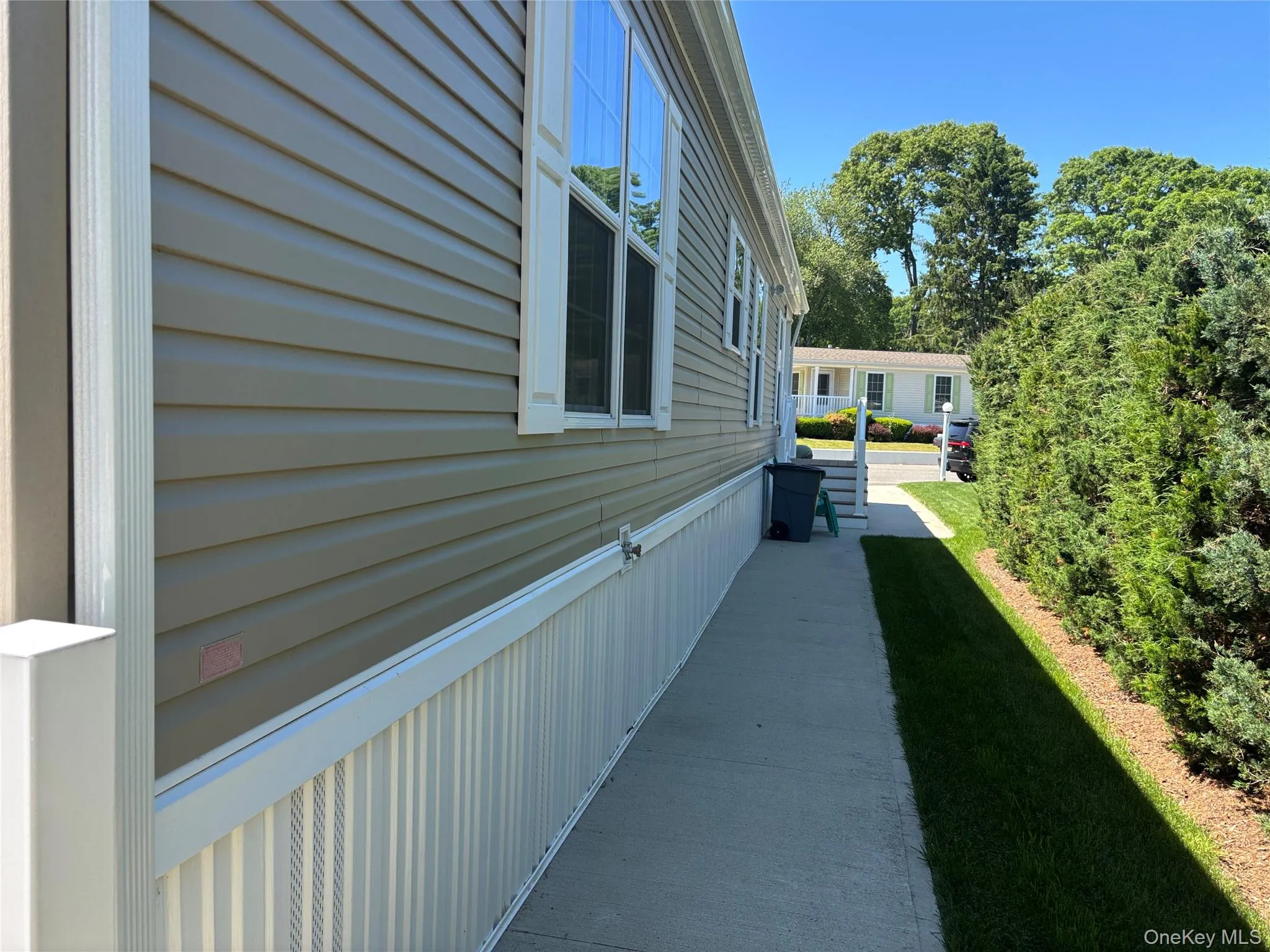 1661 Old Country, Riverhead, NY, 2 Bedrooms Bedrooms, 5 Rooms Rooms,2 BathroomsBathrooms,Residential,For Rent,Old Country,0,1008889 1661 Old Country, Riverhead, NY, 2 Bedrooms Bedrooms, 5 Rooms Rooms,2 BathroomsBathrooms,Residential,For Rent,Old Country,0,1008889