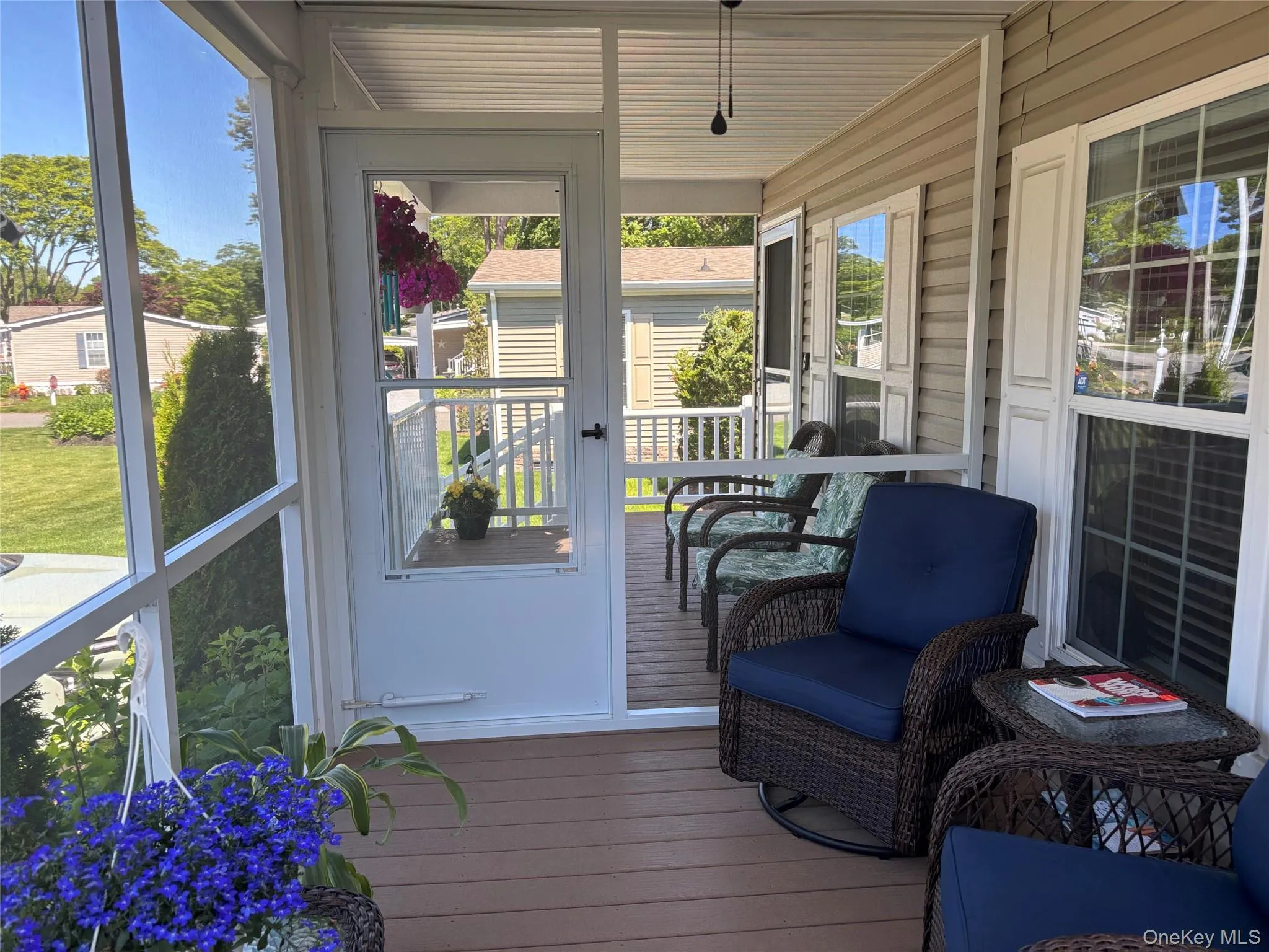 1661 Old Country, Riverhead, NY, 2 Bedrooms Bedrooms, 5 Rooms Rooms,2 BathroomsBathrooms,Residential,For Rent,Old Country,0,1008889 1661 Old Country, Riverhead, NY, 2 Bedrooms Bedrooms, 5 Rooms Rooms,2 BathroomsBathrooms,Residential,For Rent,Old Country,0,1008889