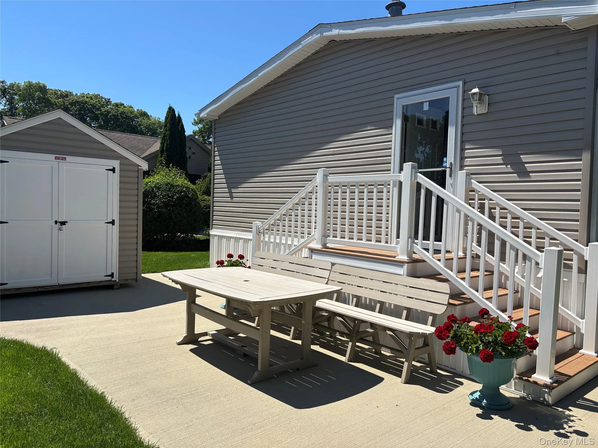 1661 Old Country, Riverhead, NY, 2 Bedrooms Bedrooms, 5 Rooms Rooms,2 BathroomsBathrooms,Residential,For Rent,Old Country,0,1008889 1661 Old Country, Riverhead, NY, 2 Bedrooms Bedrooms, 5 Rooms Rooms,2 BathroomsBathrooms,Residential,For Rent,Old Country,0,1008889