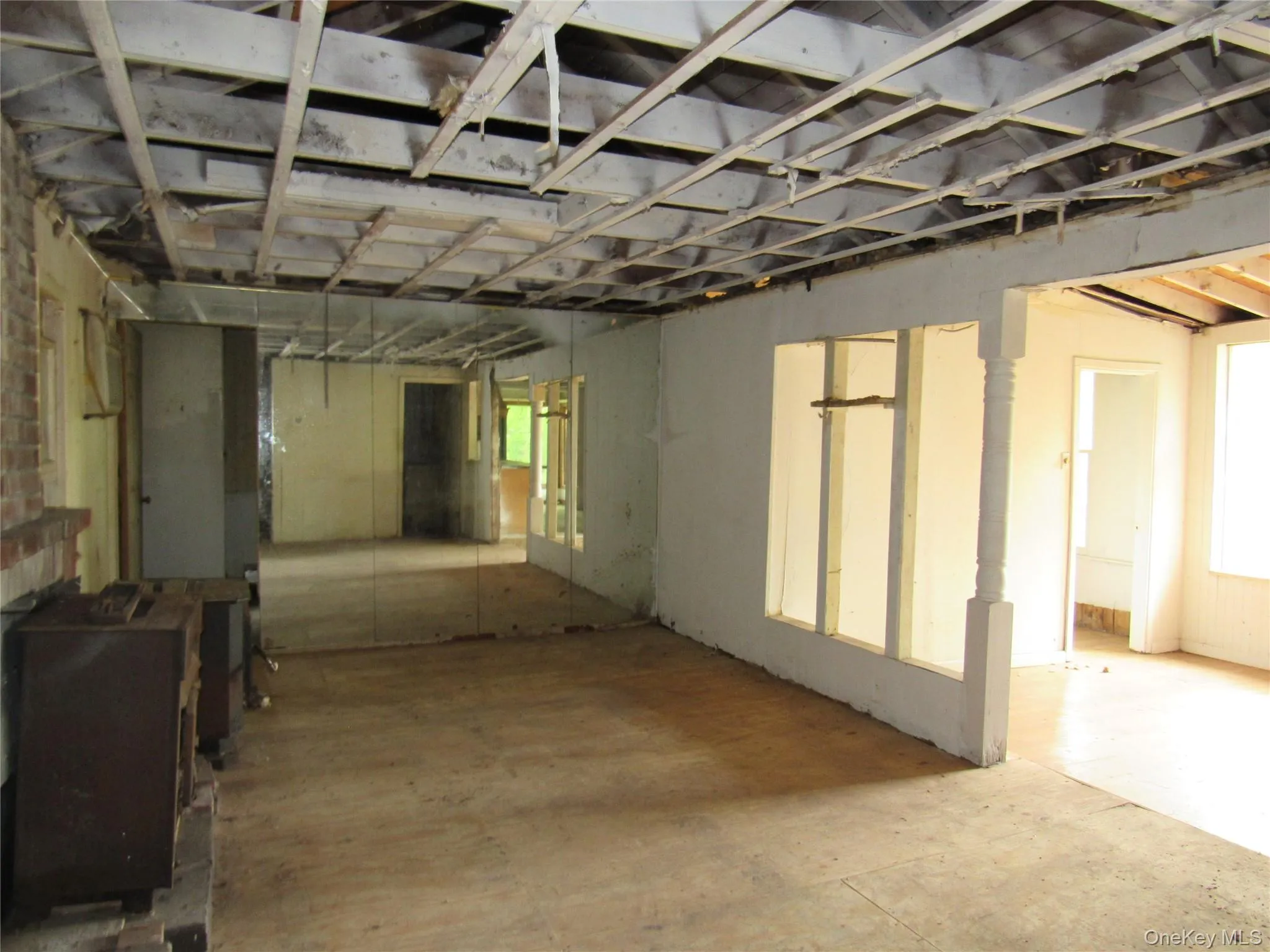 27 Lake Claire Drive, Middletown, NY, 2 Bedrooms Bedrooms, 5 Rooms Rooms,1 BathroomBathrooms,Residential,For Rent,Lake Claire,0,1008895 27 Lake Claire Drive, Middletown, NY, 2 Bedrooms Bedrooms, 5 Rooms Rooms,1 BathroomBathrooms,Residential,For Rent,Lake Claire,0,1008895