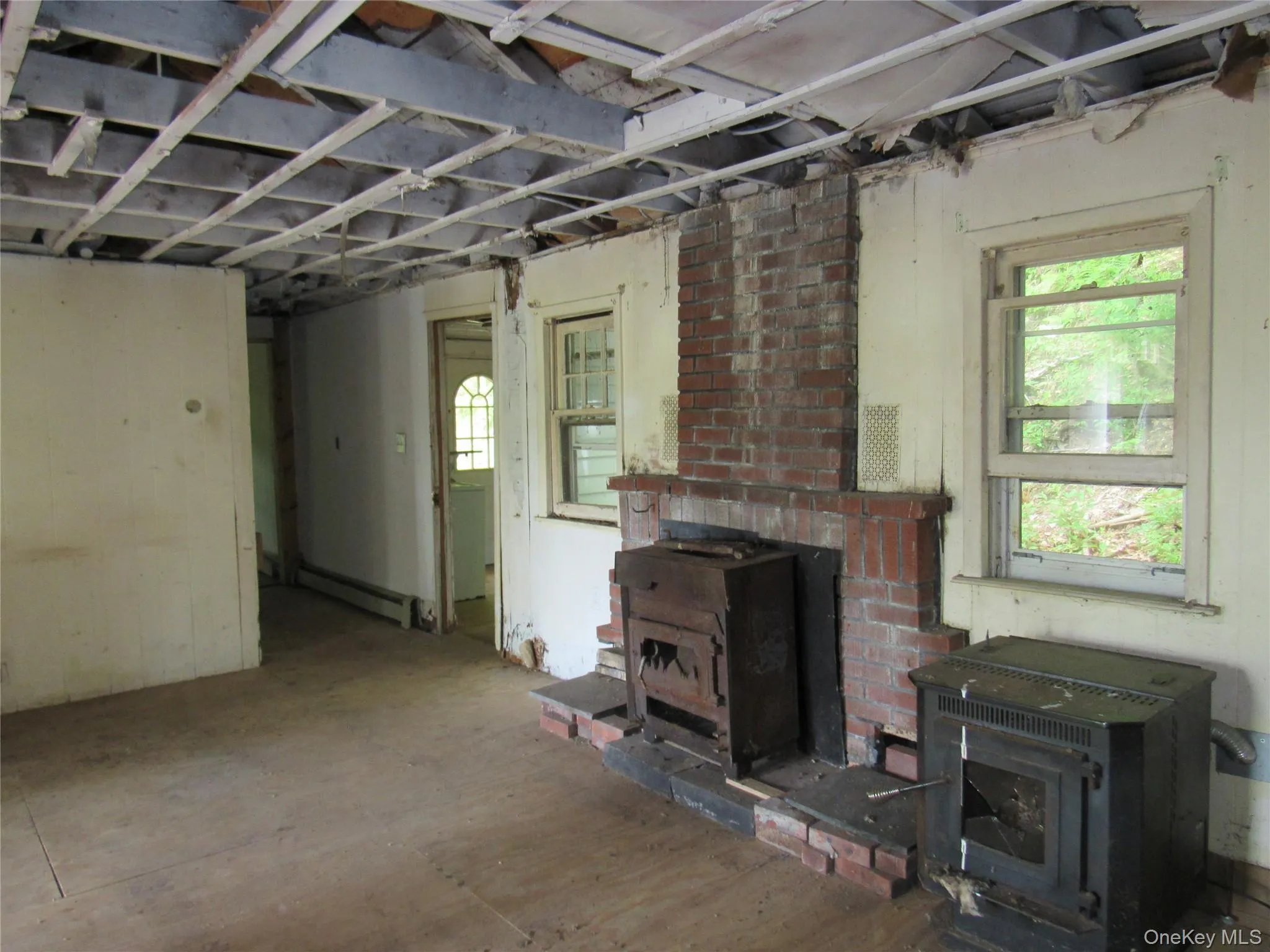 27 Lake Claire Drive, Middletown, NY, 2 Bedrooms Bedrooms, 5 Rooms Rooms,1 BathroomBathrooms,Residential,For Rent,Lake Claire,0,1008895 27 Lake Claire Drive, Middletown, NY, 2 Bedrooms Bedrooms, 5 Rooms Rooms,1 BathroomBathrooms,Residential,For Rent,Lake Claire,0,1008895