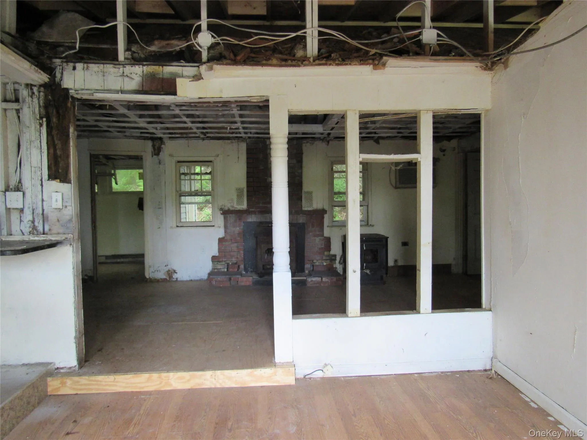 27 Lake Claire Drive, Middletown, NY, 2 Bedrooms Bedrooms, 5 Rooms Rooms,1 BathroomBathrooms,Residential,For Rent,Lake Claire,0,1008895 27 Lake Claire Drive, Middletown, NY, 2 Bedrooms Bedrooms, 5 Rooms Rooms,1 BathroomBathrooms,Residential,For Rent,Lake Claire,0,1008895
