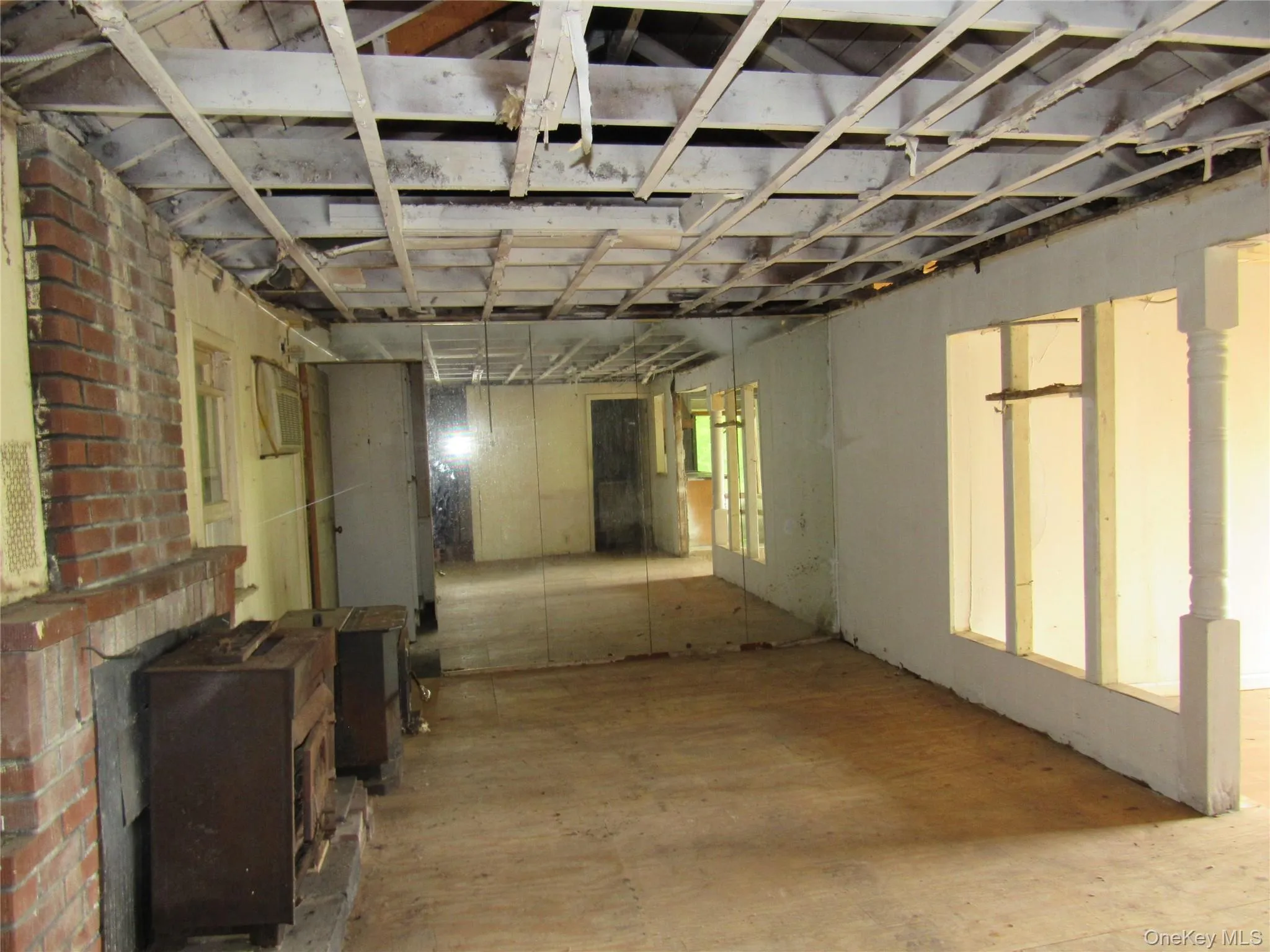 27 Lake Claire Drive, Middletown, NY, 2 Bedrooms Bedrooms, 5 Rooms Rooms,1 BathroomBathrooms,Residential,For Rent,Lake Claire,0,1008895 27 Lake Claire Drive, Middletown, NY, 2 Bedrooms Bedrooms, 5 Rooms Rooms,1 BathroomBathrooms,Residential,For Rent,Lake Claire,0,1008895