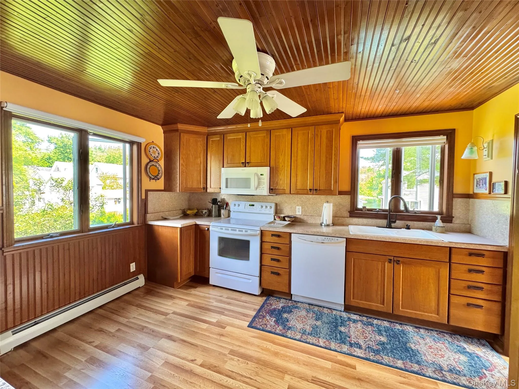 470 Main Street, Catskill, NY, 4 Bedrooms Bedrooms, 10 Rooms Rooms,2 BathroomsBathrooms,Residential,For Rent,Main,0,1008896 470 Main Street, Catskill, NY, 4 Bedrooms Bedrooms, 10 Rooms Rooms,2 BathroomsBathrooms,Residential,For Rent,Main,0,1008896