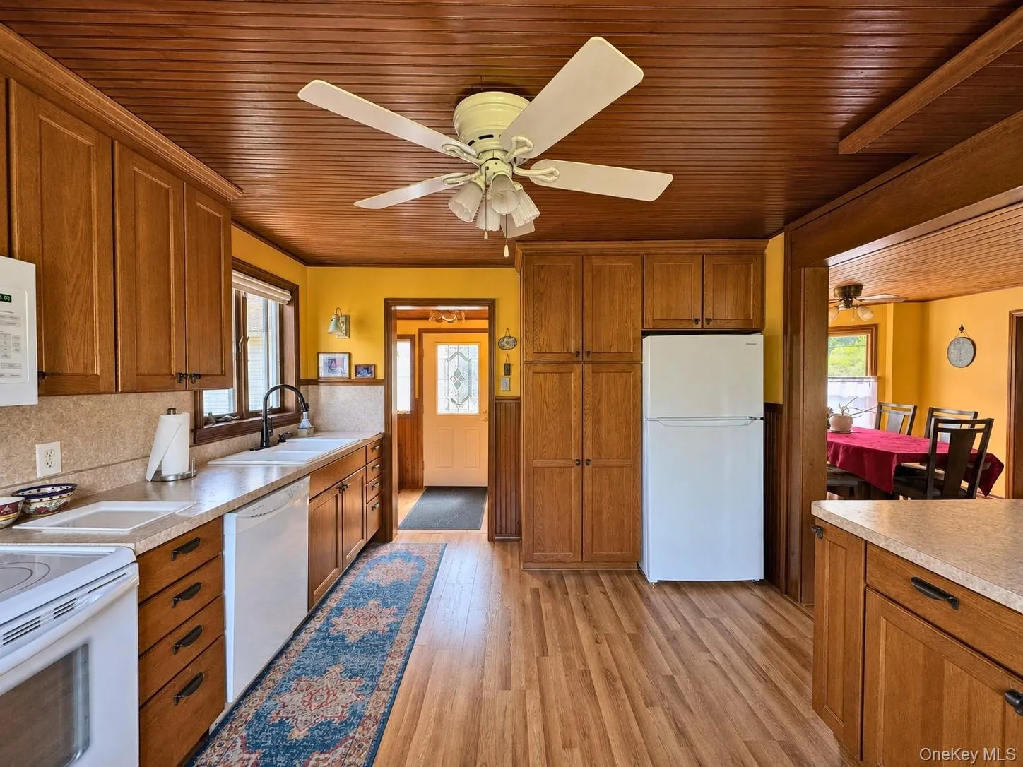 470 Main Street, Catskill, NY, 4 Bedrooms Bedrooms, 10 Rooms Rooms,2 BathroomsBathrooms,Residential,For Rent,Main,0,1008896 470 Main Street, Catskill, NY, 4 Bedrooms Bedrooms, 10 Rooms Rooms,2 BathroomsBathrooms,Residential,For Rent,Main,0,1008896