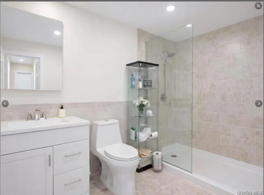 168 Hartsdale Avenue, Greenburgh, NY, 3 Bedrooms Bedrooms, 9 Rooms Rooms,3 BathroomsBathrooms,Residential,For Rent,Hartsdale,0,1008897 168 Hartsdale Avenue, Greenburgh, NY, 3 Bedrooms Bedrooms, 9 Rooms Rooms,3 BathroomsBathrooms,Residential,For Rent,Hartsdale,0,1008897