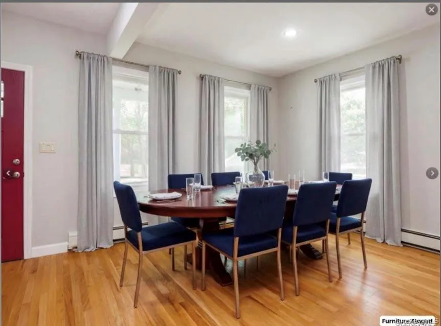 168 Hartsdale Avenue, Greenburgh, NY, 3 Bedrooms Bedrooms, 9 Rooms Rooms,3 BathroomsBathrooms,Residential,For Rent,Hartsdale,0,1008897 168 Hartsdale Avenue, Greenburgh, NY, 3 Bedrooms Bedrooms, 9 Rooms Rooms,3 BathroomsBathrooms,Residential,For Rent,Hartsdale,0,1008897