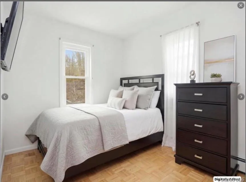 168 Hartsdale Avenue, Greenburgh, NY, 3 Bedrooms Bedrooms, 9 Rooms Rooms,3 BathroomsBathrooms,Residential,For Rent,Hartsdale,0,1008897 168 Hartsdale Avenue, Greenburgh, NY, 3 Bedrooms Bedrooms, 9 Rooms Rooms,3 BathroomsBathrooms,Residential,For Rent,Hartsdale,0,1008897