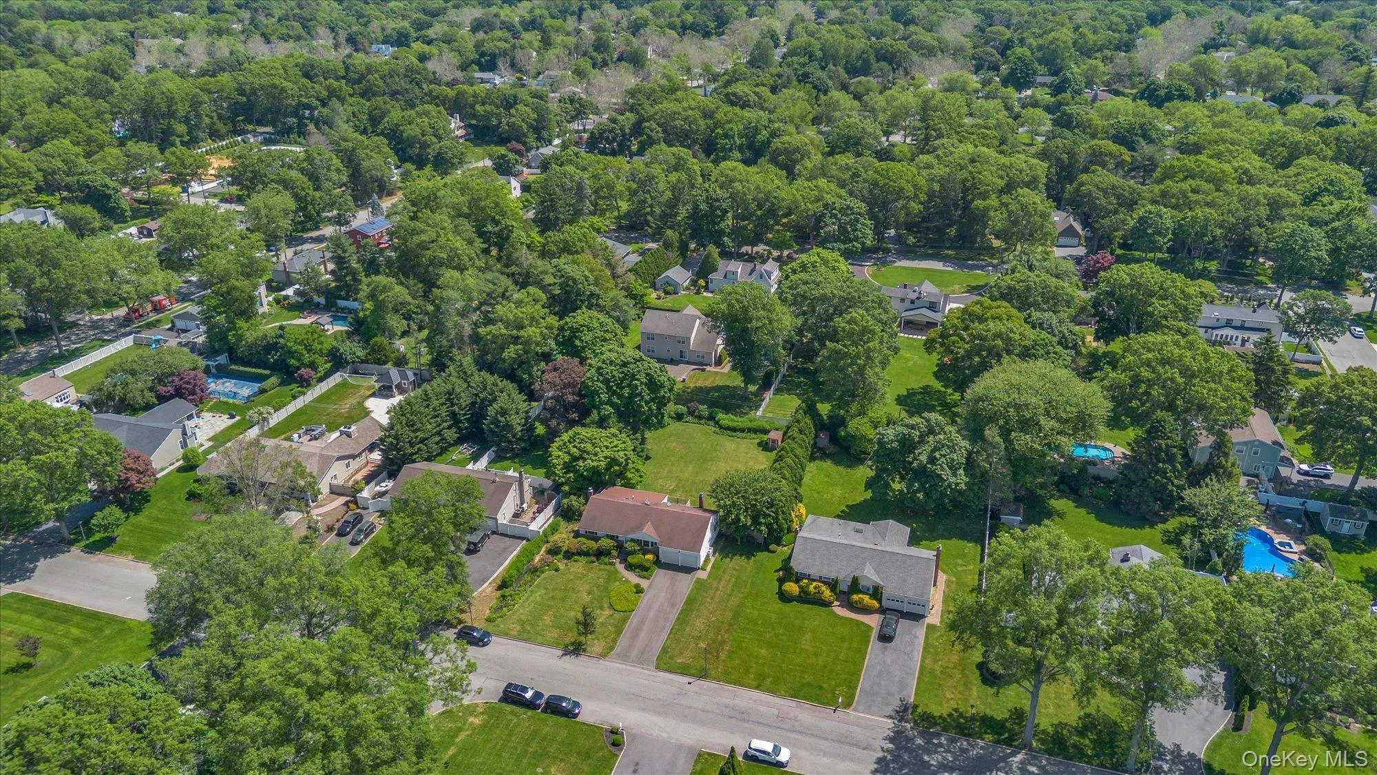 24 Eastover Drive, Huntington, NY, 3 Bedrooms Bedrooms, 7 Rooms Rooms,2 BathroomsBathrooms,Residential,For Rent,Eastover,0,1008898 24 Eastover Drive, Huntington, NY, 3 Bedrooms Bedrooms, 7 Rooms Rooms,2 BathroomsBathrooms,Residential,For Rent,Eastover,0,1008898