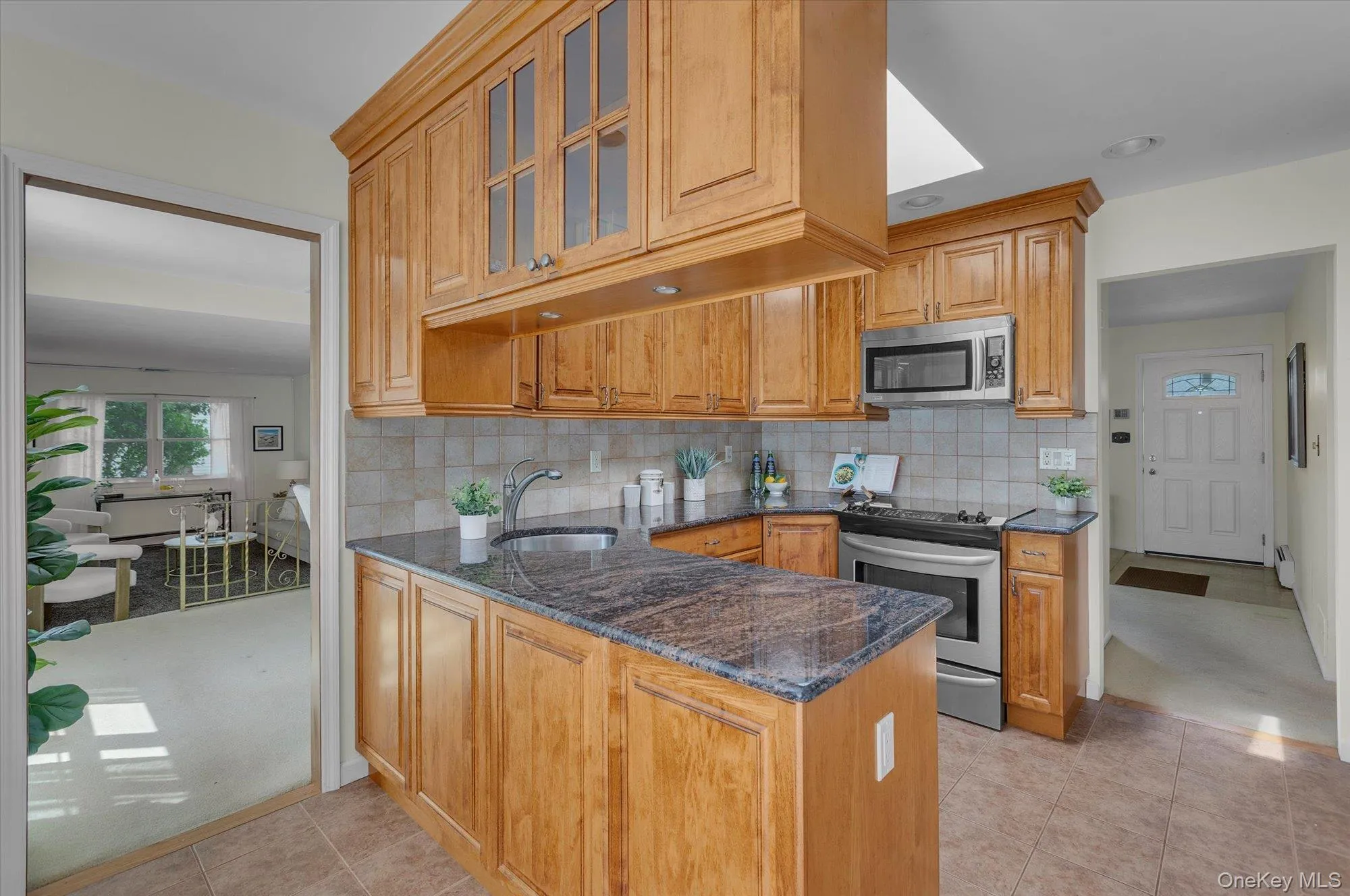 24 Eastover Drive, Huntington, NY, 3 Bedrooms Bedrooms, 7 Rooms Rooms,2 BathroomsBathrooms,Residential,For Rent,Eastover,0,1008898 24 Eastover Drive, Huntington, NY, 3 Bedrooms Bedrooms, 7 Rooms Rooms,2 BathroomsBathrooms,Residential,For Rent,Eastover,0,1008898