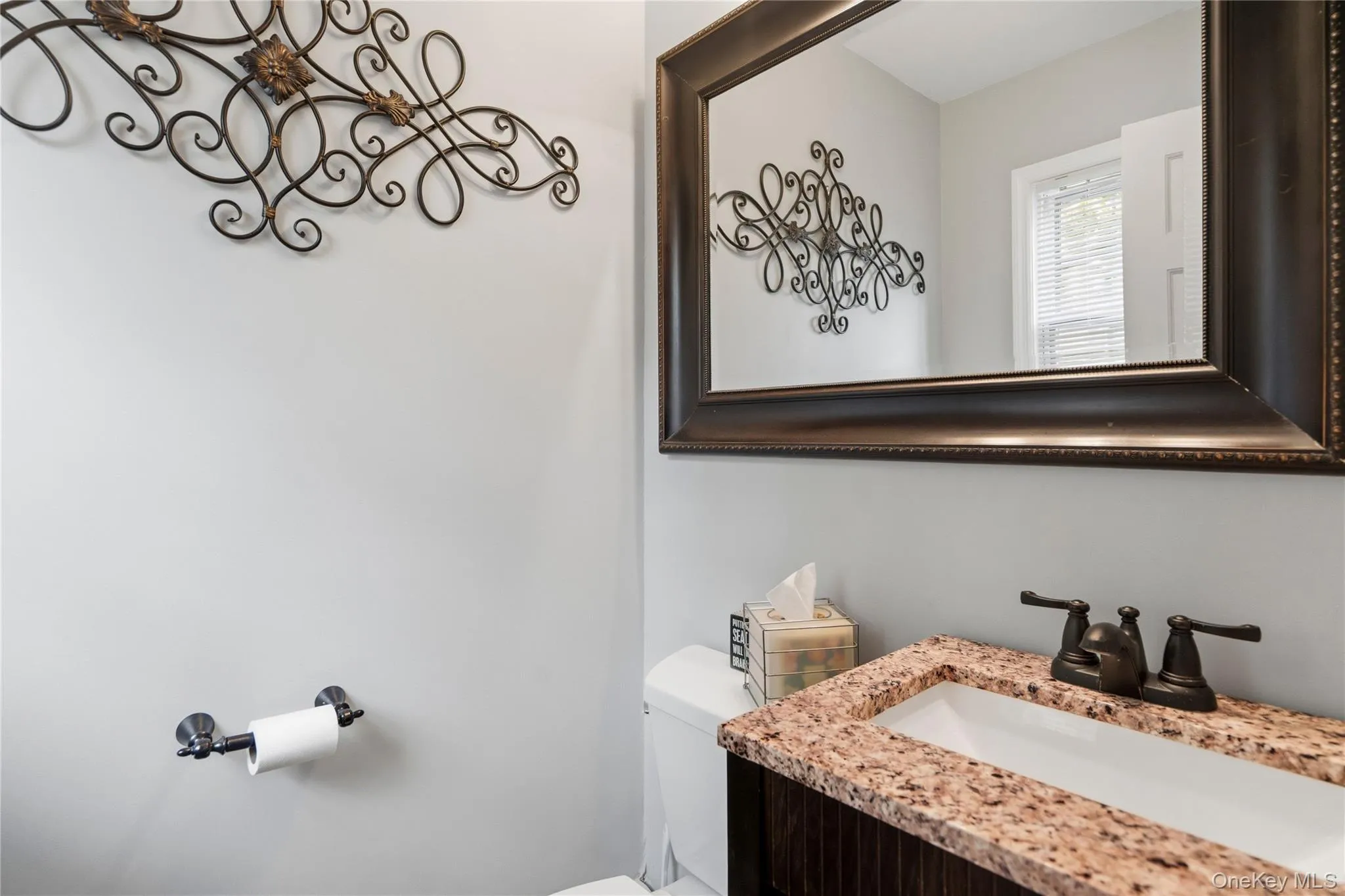 11 Edison Drive, Huntington, NY, 4 Bedrooms Bedrooms, 8 Rooms Rooms,2 BathroomsBathrooms,Residential,For Rent,Edison,0,1008902 11 Edison Drive, Huntington, NY, 4 Bedrooms Bedrooms, 8 Rooms Rooms,2 BathroomsBathrooms,Residential,For Rent,Edison,0,1008902
