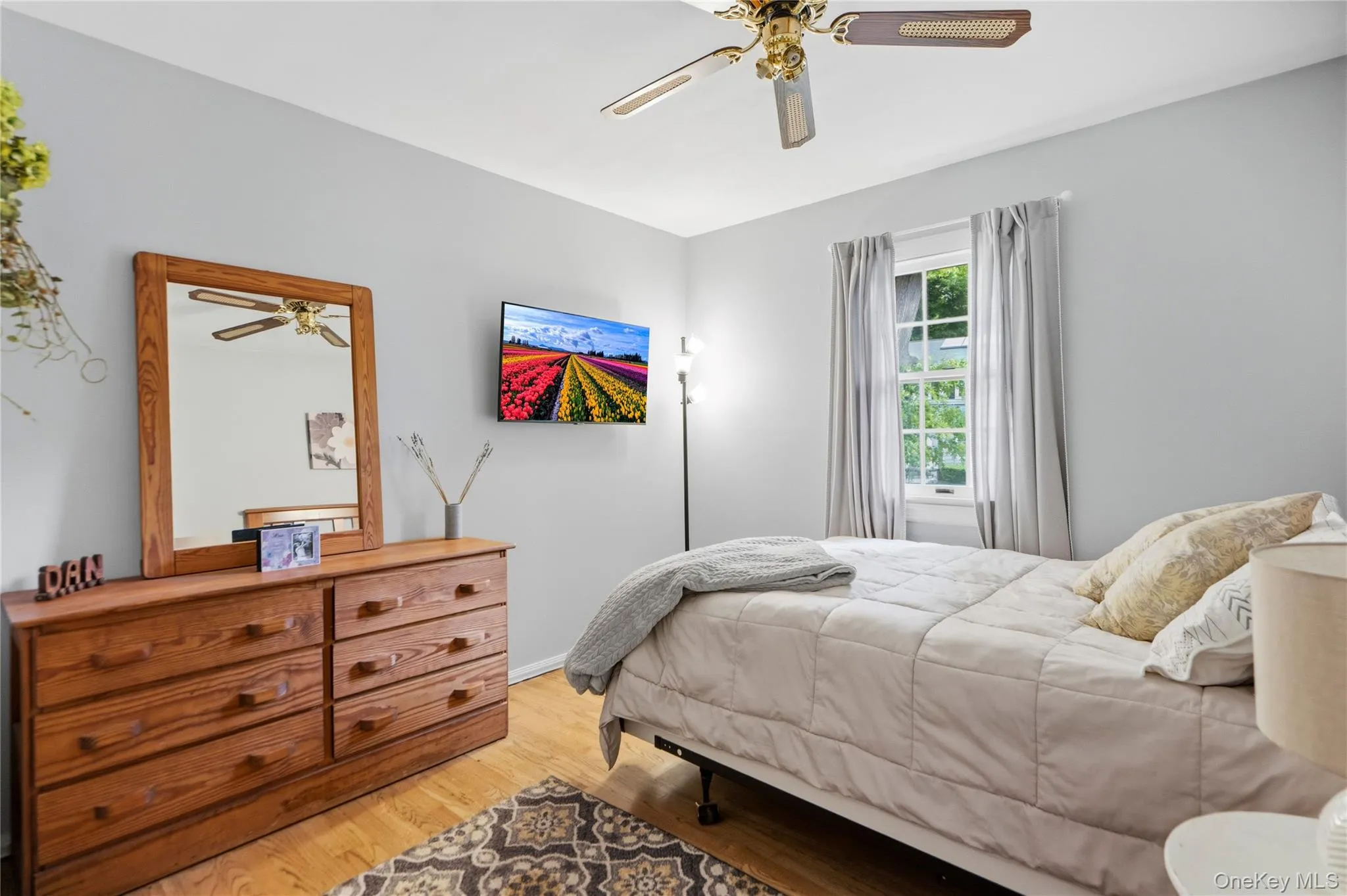11 Edison Drive, Huntington, NY, 4 Bedrooms Bedrooms, 8 Rooms Rooms,2 BathroomsBathrooms,Residential,For Rent,Edison,0,1008902 11 Edison Drive, Huntington, NY, 4 Bedrooms Bedrooms, 8 Rooms Rooms,2 BathroomsBathrooms,Residential,For Rent,Edison,0,1008902