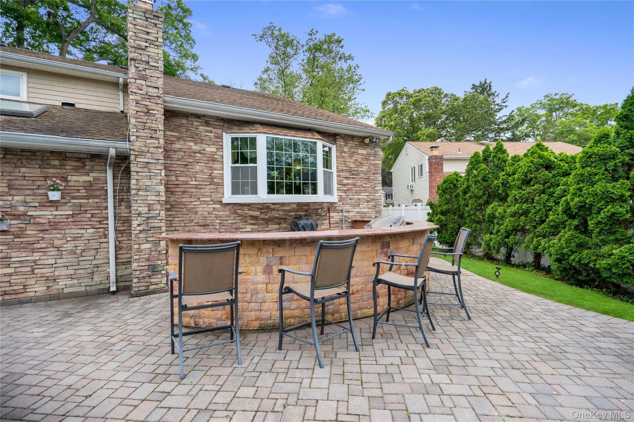 11 Edison Drive, Huntington, NY, 4 Bedrooms Bedrooms, 8 Rooms Rooms,2 BathroomsBathrooms,Residential,For Rent,Edison,0,1008902 11 Edison Drive, Huntington, NY, 4 Bedrooms Bedrooms, 8 Rooms Rooms,2 BathroomsBathrooms,Residential,For Rent,Edison,0,1008902