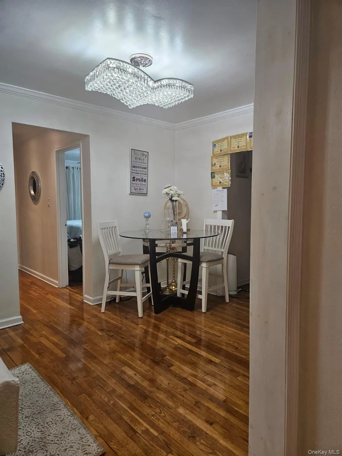 118-66 Metropolitan, New York, NY, 2 Bedrooms Bedrooms, 5 Rooms Rooms,1 BathroomBathrooms,Residential,For Rent,Metropolitan,0,1008904 118-66 Metropolitan, New York, NY, 2 Bedrooms Bedrooms, 5 Rooms Rooms,1 BathroomBathrooms,Residential,For Rent,Metropolitan,0,1008904