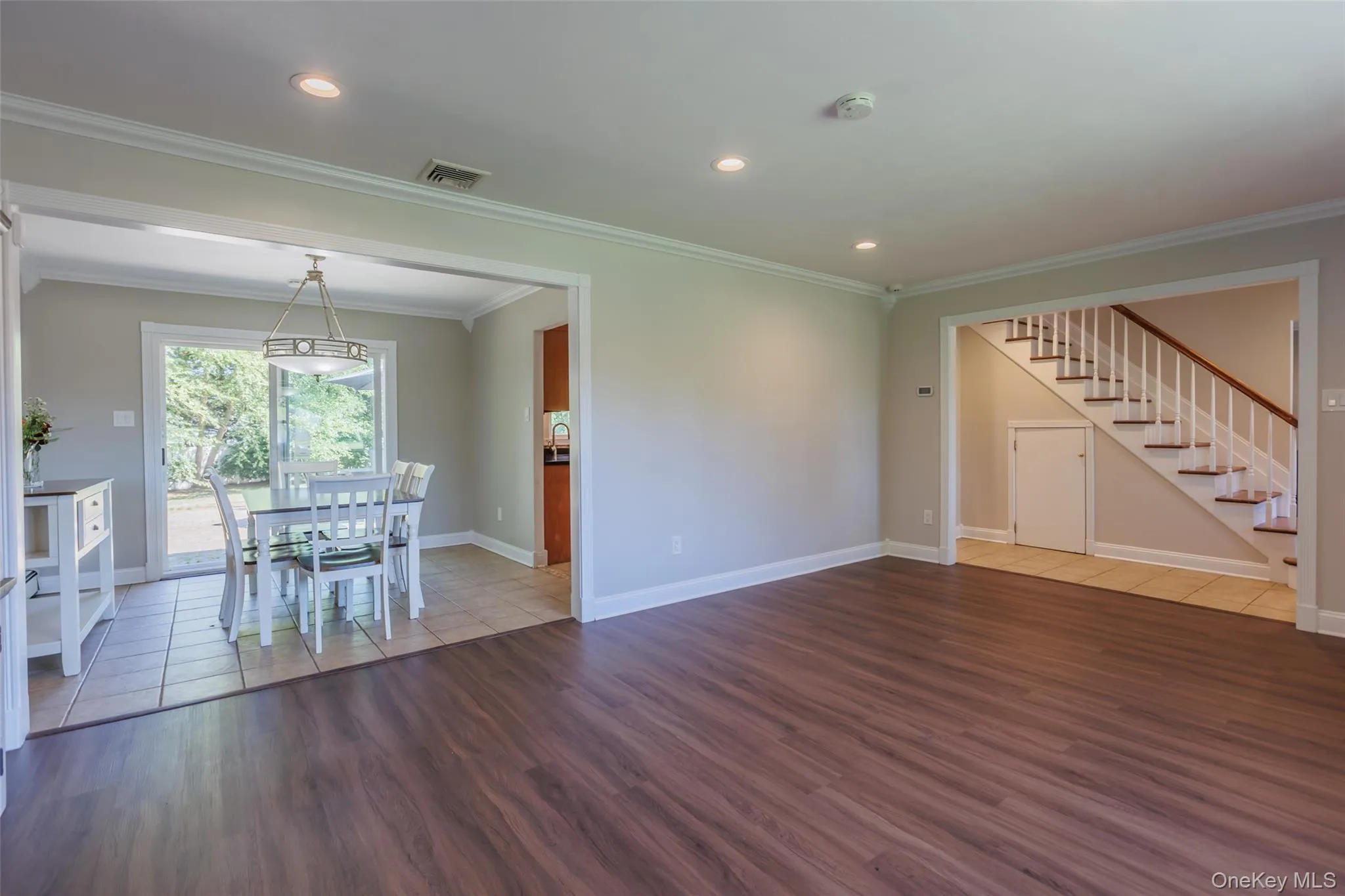 29 Segatogue Lane, Brookhaven, NY, 3 Bedrooms Bedrooms, 7 Rooms Rooms,2 BathroomsBathrooms,Residential,For Rent,Segatogue,0,1008905 29 Segatogue Lane, Brookhaven, NY, 3 Bedrooms Bedrooms, 7 Rooms Rooms,2 BathroomsBathrooms,Residential,For Rent,Segatogue,0,1008905