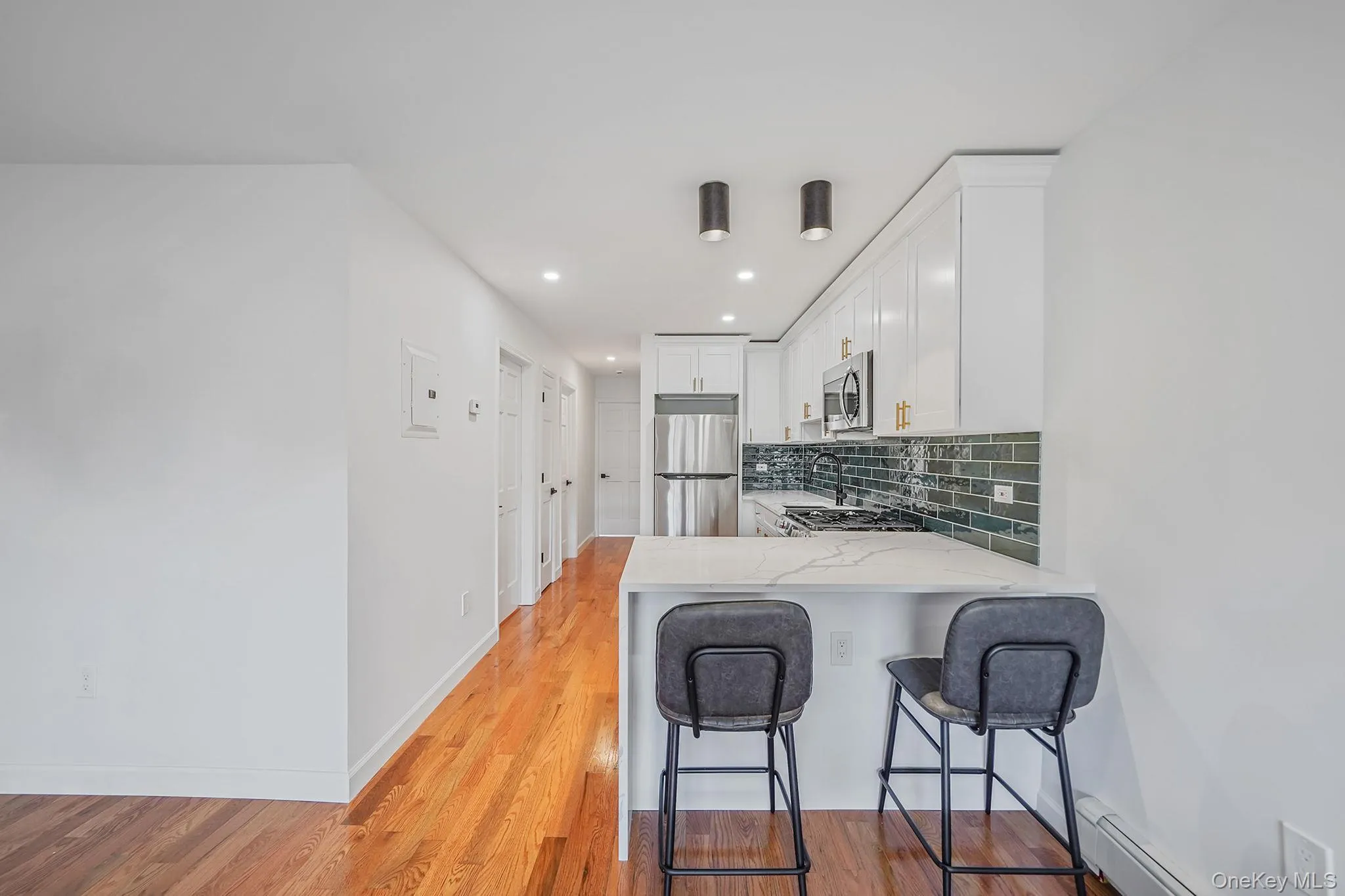 14225 250th Street, New York, NY, 6 Bedrooms Bedrooms, 10 Rooms Rooms,4 BathroomsBathrooms,Residential,For Rent,250th,0,1008913 14225 250th Street, New York, NY, 6 Bedrooms Bedrooms, 10 Rooms Rooms,4 BathroomsBathrooms,Residential,For Rent,250th,0,1008913