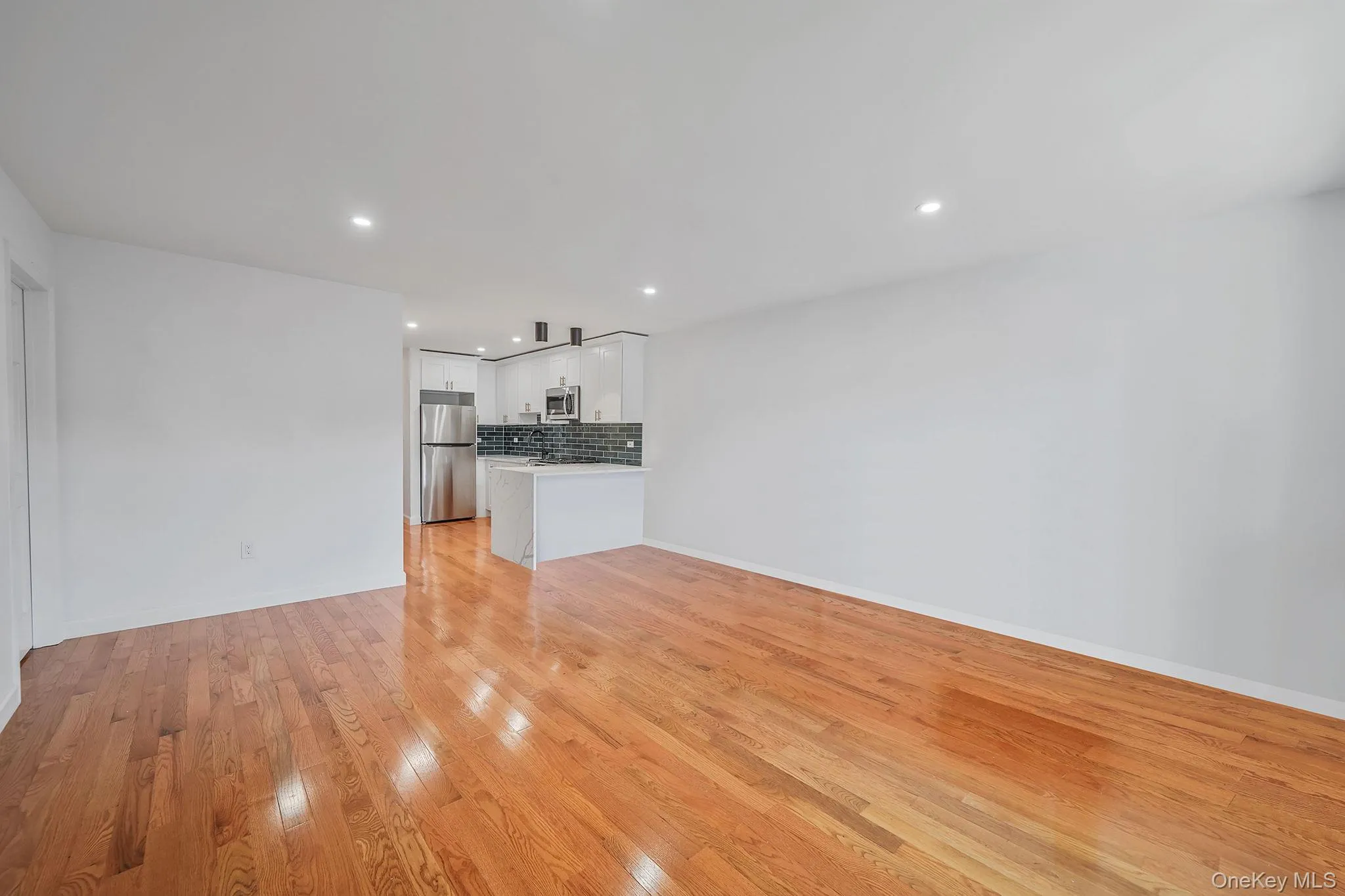 14225 250th Street, New York, NY, 6 Bedrooms Bedrooms, 10 Rooms Rooms,4 BathroomsBathrooms,Residential,For Rent,250th,0,1008913 14225 250th Street, New York, NY, 6 Bedrooms Bedrooms, 10 Rooms Rooms,4 BathroomsBathrooms,Residential,For Rent,250th,0,1008913