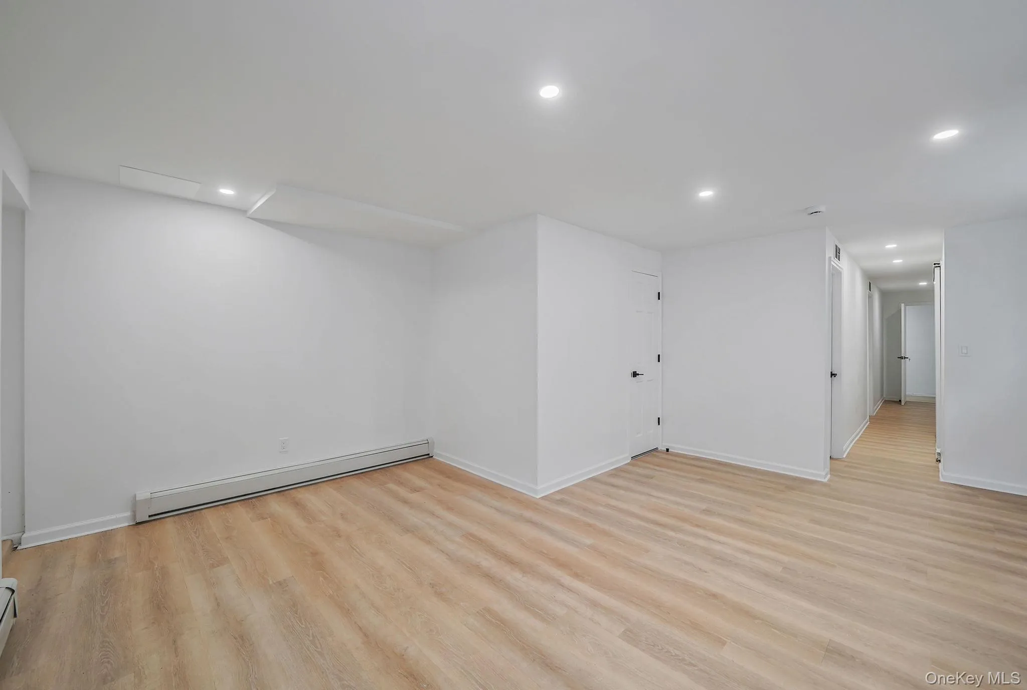 14225 250th Street, New York, NY, 6 Bedrooms Bedrooms, 10 Rooms Rooms,4 BathroomsBathrooms,Residential,For Rent,250th,0,1008913 14225 250th Street, New York, NY, 6 Bedrooms Bedrooms, 10 Rooms Rooms,4 BathroomsBathrooms,Residential,For Rent,250th,0,1008913