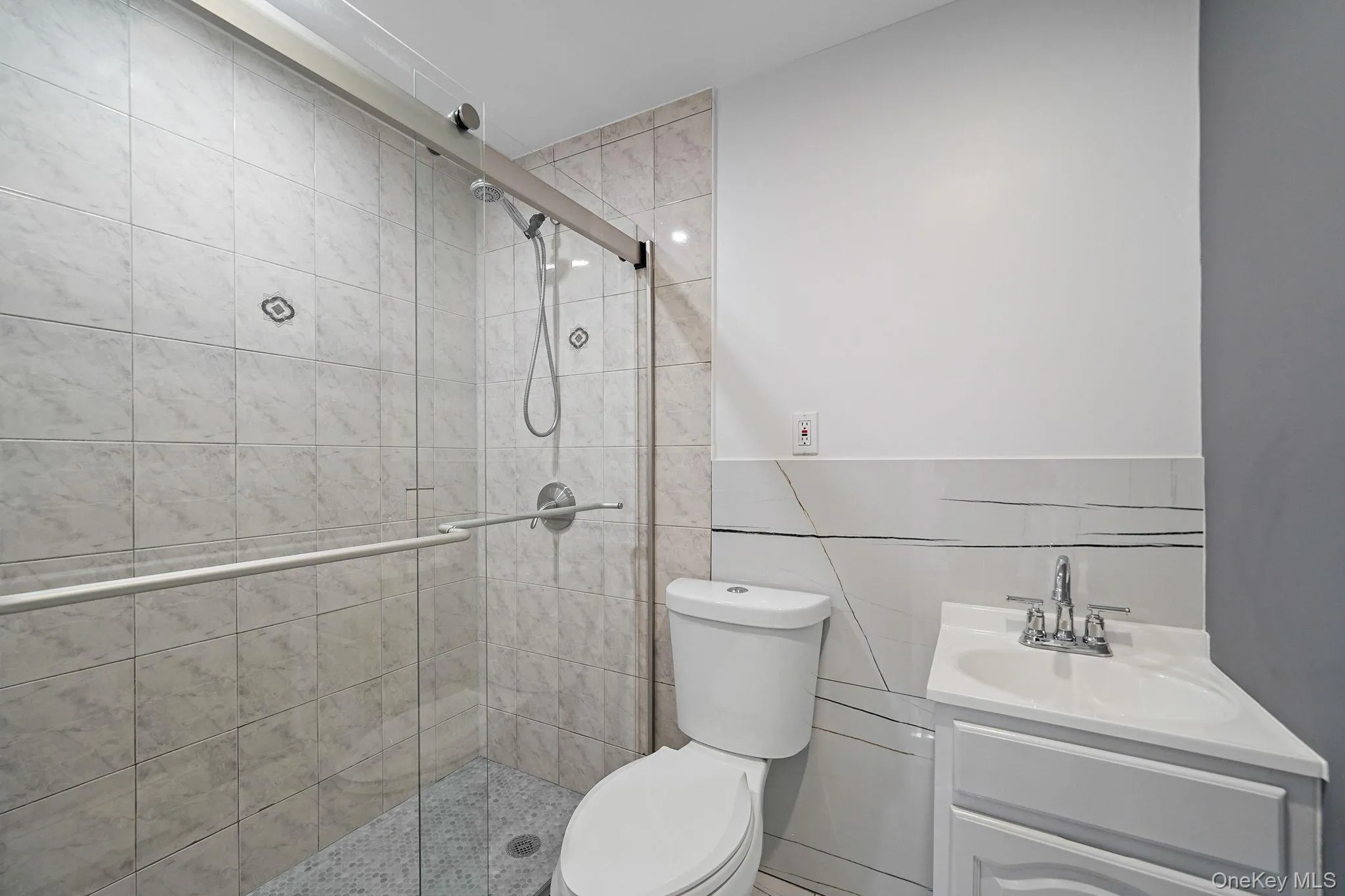 14225 250th Street, New York, NY, 6 Bedrooms Bedrooms, 10 Rooms Rooms,4 BathroomsBathrooms,Residential,For Rent,250th,0,1008913 14225 250th Street, New York, NY, 6 Bedrooms Bedrooms, 10 Rooms Rooms,4 BathroomsBathrooms,Residential,For Rent,250th,0,1008913