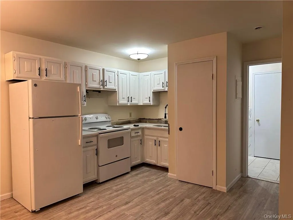 15 Kelly Lane, Crawford, NY, 1 Bedroom Bedrooms, 4 Rooms Rooms,1 BathroomBathrooms,Residential Lease,For Rent,Kelly,0,1008918 15 Kelly Lane, Crawford, NY, 1 Bedroom Bedrooms, 4 Rooms Rooms,1 BathroomBathrooms,Residential Lease,For Rent,Kelly,0,1008918