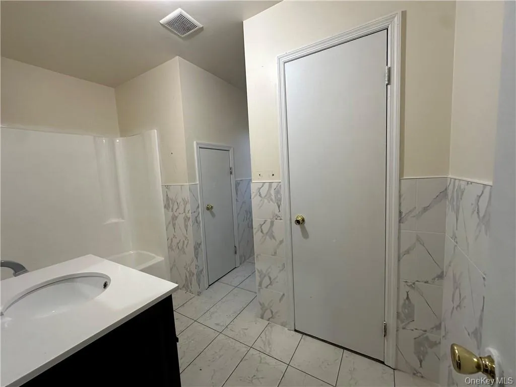 15 Kelly Lane, Crawford, NY, 1 Bedroom Bedrooms, 4 Rooms Rooms,1 BathroomBathrooms,Residential Lease,For Rent,Kelly,0,1008918 15 Kelly Lane, Crawford, NY, 1 Bedroom Bedrooms, 4 Rooms Rooms,1 BathroomBathrooms,Residential Lease,For Rent,Kelly,0,1008918