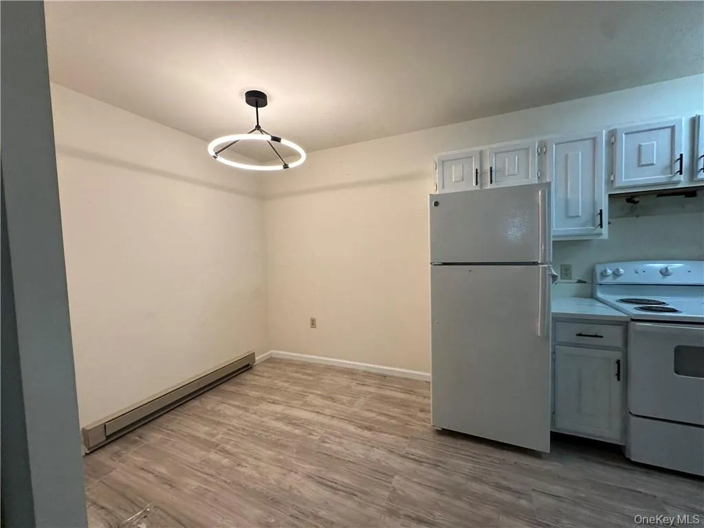 15 Kelly Lane, Crawford, NY, 1 Bedroom Bedrooms, 4 Rooms Rooms,1 BathroomBathrooms,Residential Lease,For Rent,Kelly,0,1008918 15 Kelly Lane, Crawford, NY, 1 Bedroom Bedrooms, 4 Rooms Rooms,1 BathroomBathrooms,Residential Lease,For Rent,Kelly,0,1008918
