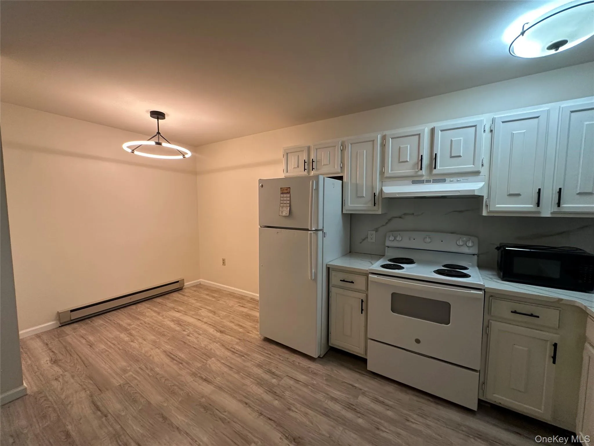 15 Kelly Lane, Crawford, NY, 1 Bedroom Bedrooms, 4 Rooms Rooms,1 BathroomBathrooms,Residential Lease,For Rent,Kelly,0,1008918 15 Kelly Lane, Crawford, NY, 1 Bedroom Bedrooms, 4 Rooms Rooms,1 BathroomBathrooms,Residential Lease,For Rent,Kelly,0,1008918
