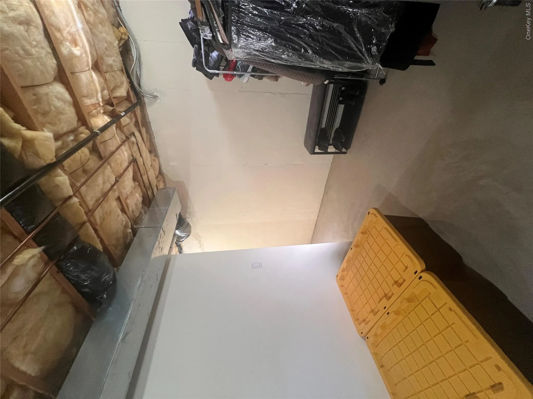 Basement area Basement area