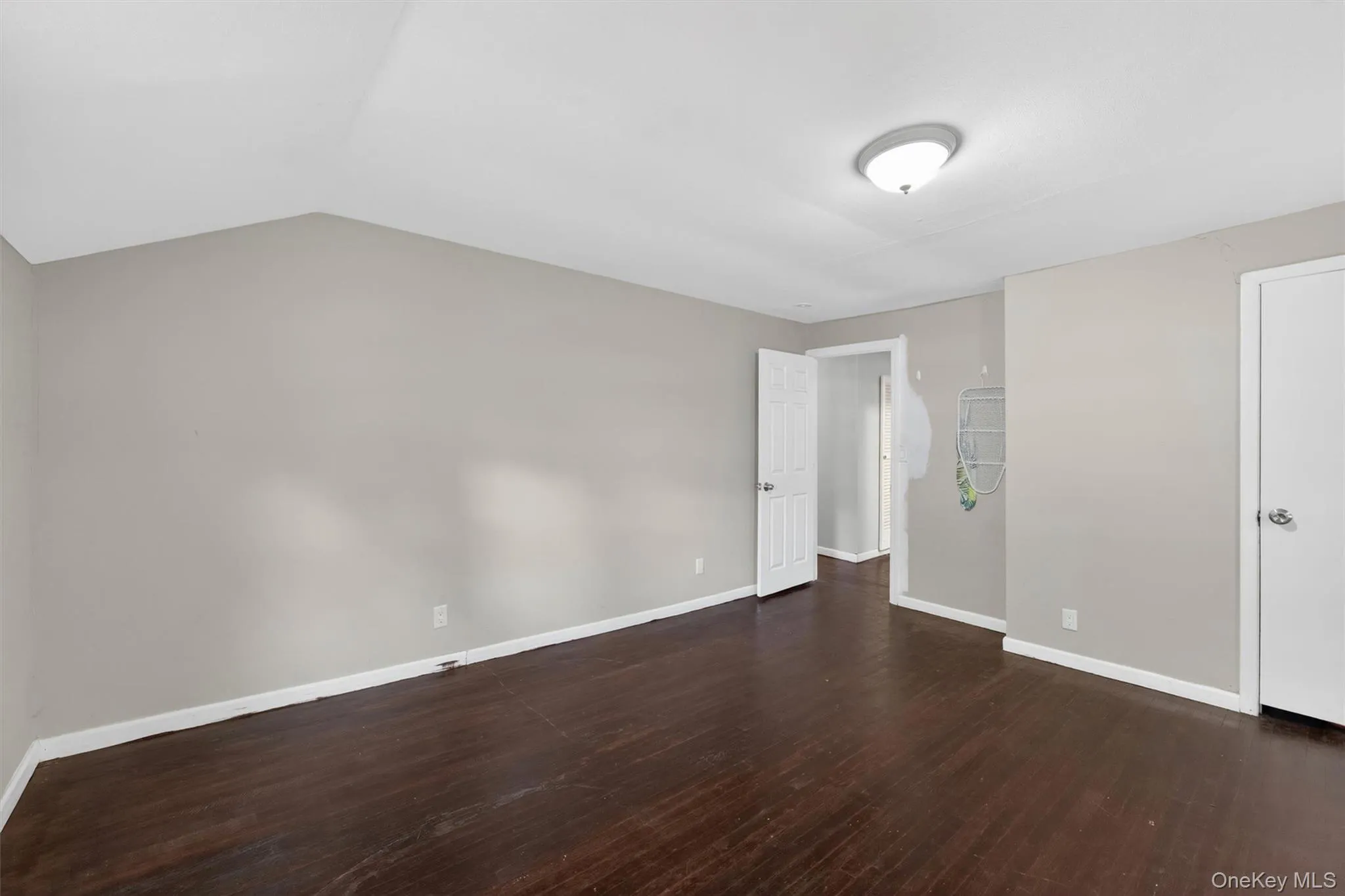 151 Saw Mill River Rd aka 151 S Central Ave, Greenburgh, NY, 3 Bedrooms Bedrooms, 6 Rooms Rooms,1 BathroomBathrooms,Residential,For Rent,Saw Mill River Rd aka 151 S Central Ave,0,1008923 151 Saw Mill River Rd aka 151 S Central Ave, Greenburgh, NY, 3 Bedrooms Bedrooms, 6 Rooms Rooms,1 BathroomBathrooms,Residential,For Rent,Saw Mill River Rd aka 151 S Central Ave,0,1008923