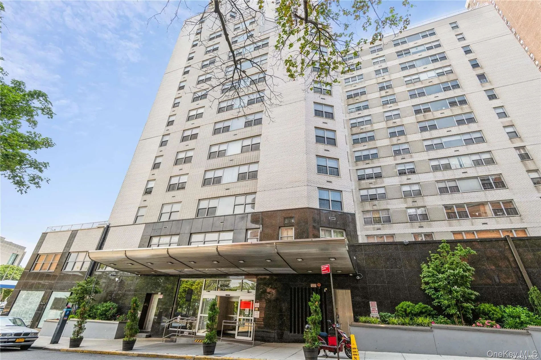 125-10 Queens Boulevard, New York, NY, 1 Bedroom Bedrooms, 4 Rooms Rooms,1 BathroomBathrooms,Residential,For Rent,Queens,0,1008926 125-10 Queens Boulevard, New York, NY, 1 Bedroom Bedrooms, 4 Rooms Rooms,1 BathroomBathrooms,Residential,For Rent,Queens,0,1008926