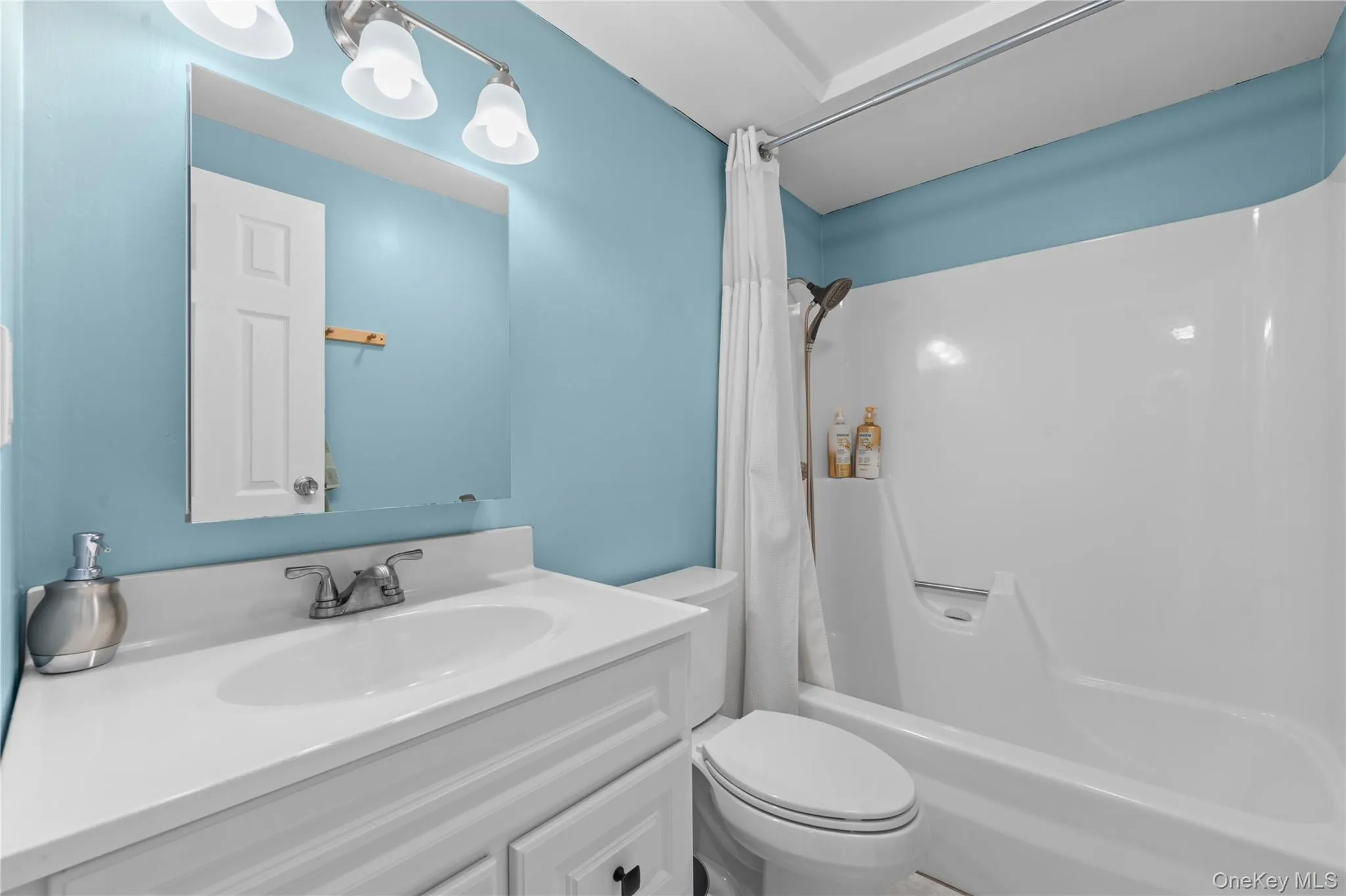257 Cadman Avenue, Babylon, NY, 4 Bedrooms Bedrooms, 8 Rooms Rooms,2 BathroomsBathrooms,Residential,For Rent,Cadman,0,1008928 257 Cadman Avenue, Babylon, NY, 4 Bedrooms Bedrooms, 8 Rooms Rooms,2 BathroomsBathrooms,Residential,For Rent,Cadman,0,1008928
