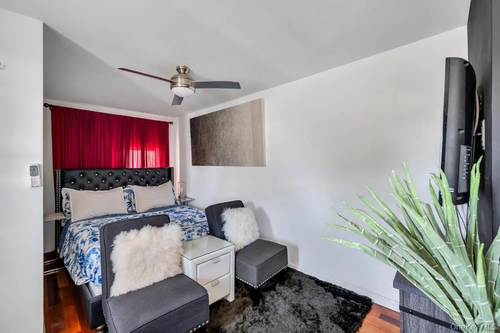 573 Miller Avenue, Hempstead, NY, 3 Bedrooms Bedrooms, 6 Rooms Rooms,1 BathroomBathrooms,Residential,For Rent,Miller,0,1008935 573 Miller Avenue, Hempstead, NY, 3 Bedrooms Bedrooms, 6 Rooms Rooms,1 BathroomBathrooms,Residential,For Rent,Miller,0,1008935