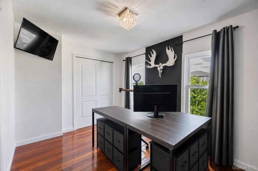 573 Miller Avenue, Hempstead, NY, 3 Bedrooms Bedrooms, 6 Rooms Rooms,1 BathroomBathrooms,Residential,For Rent,Miller,0,1008935 573 Miller Avenue, Hempstead, NY, 3 Bedrooms Bedrooms, 6 Rooms Rooms,1 BathroomBathrooms,Residential,For Rent,Miller,0,1008935