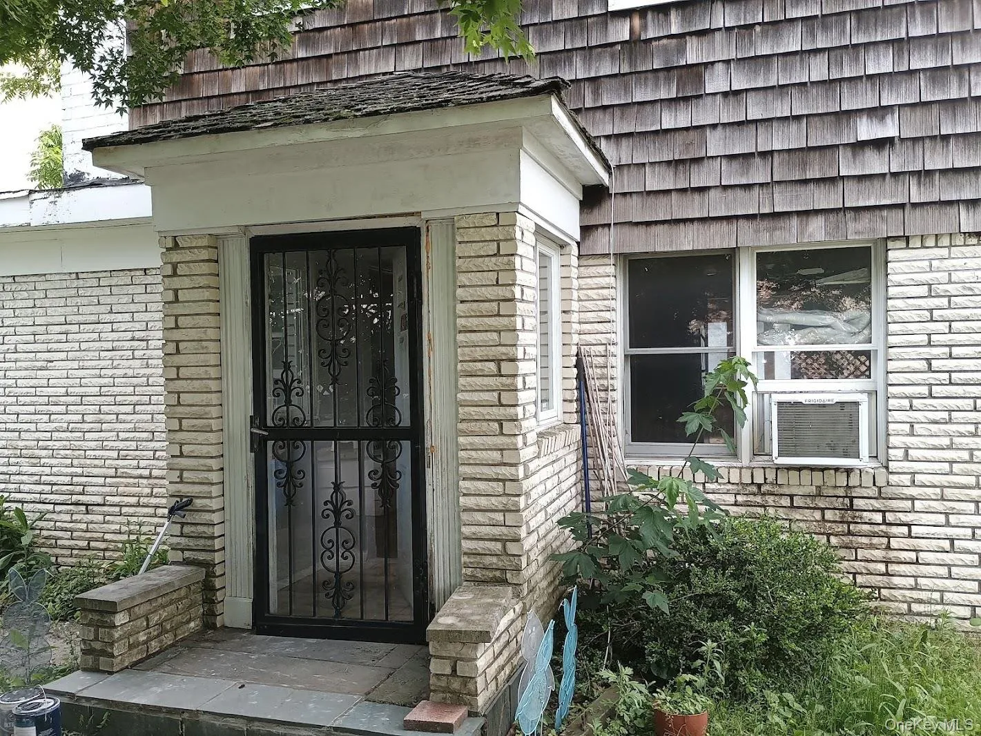 1305 133rd Place, New York, NY, 3 Bedrooms Bedrooms, 8 Rooms Rooms,1 BathroomBathrooms,Residential,For Rent,133rd,0,1008936 1305 133rd Place, New York, NY, 3 Bedrooms Bedrooms, 8 Rooms Rooms,1 BathroomBathrooms,Residential,For Rent,133rd,0,1008936