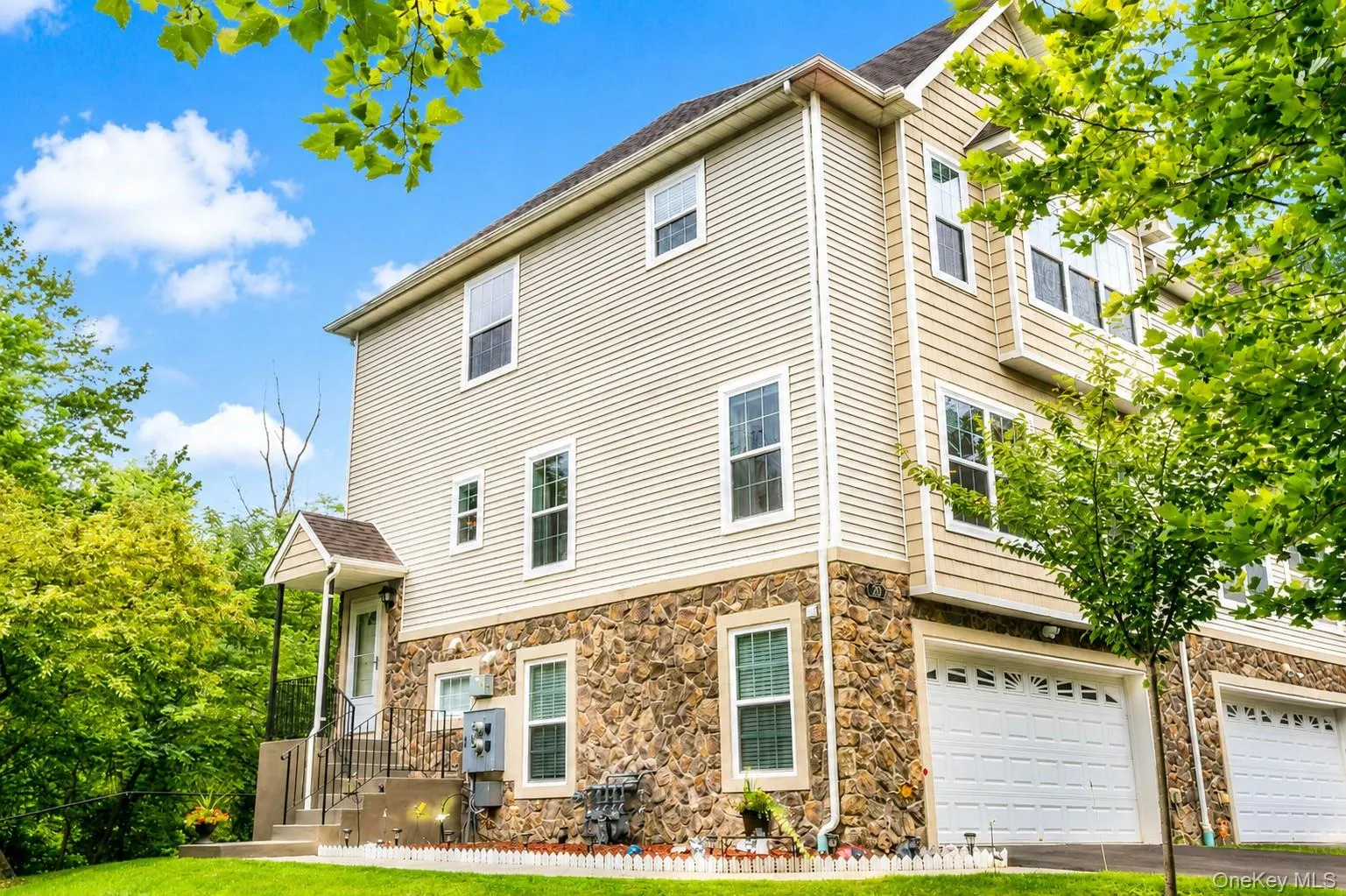 20 Peter Turner Road, Monroe, NY, 2 Bedrooms Bedrooms, 6 Rooms Rooms,2 BathroomsBathrooms,Residential,For Rent,Peter Turner,0,1008937 20 Peter Turner Road, Monroe, NY, 2 Bedrooms Bedrooms, 6 Rooms Rooms,2 BathroomsBathrooms,Residential,For Rent,Peter Turner,0,1008937