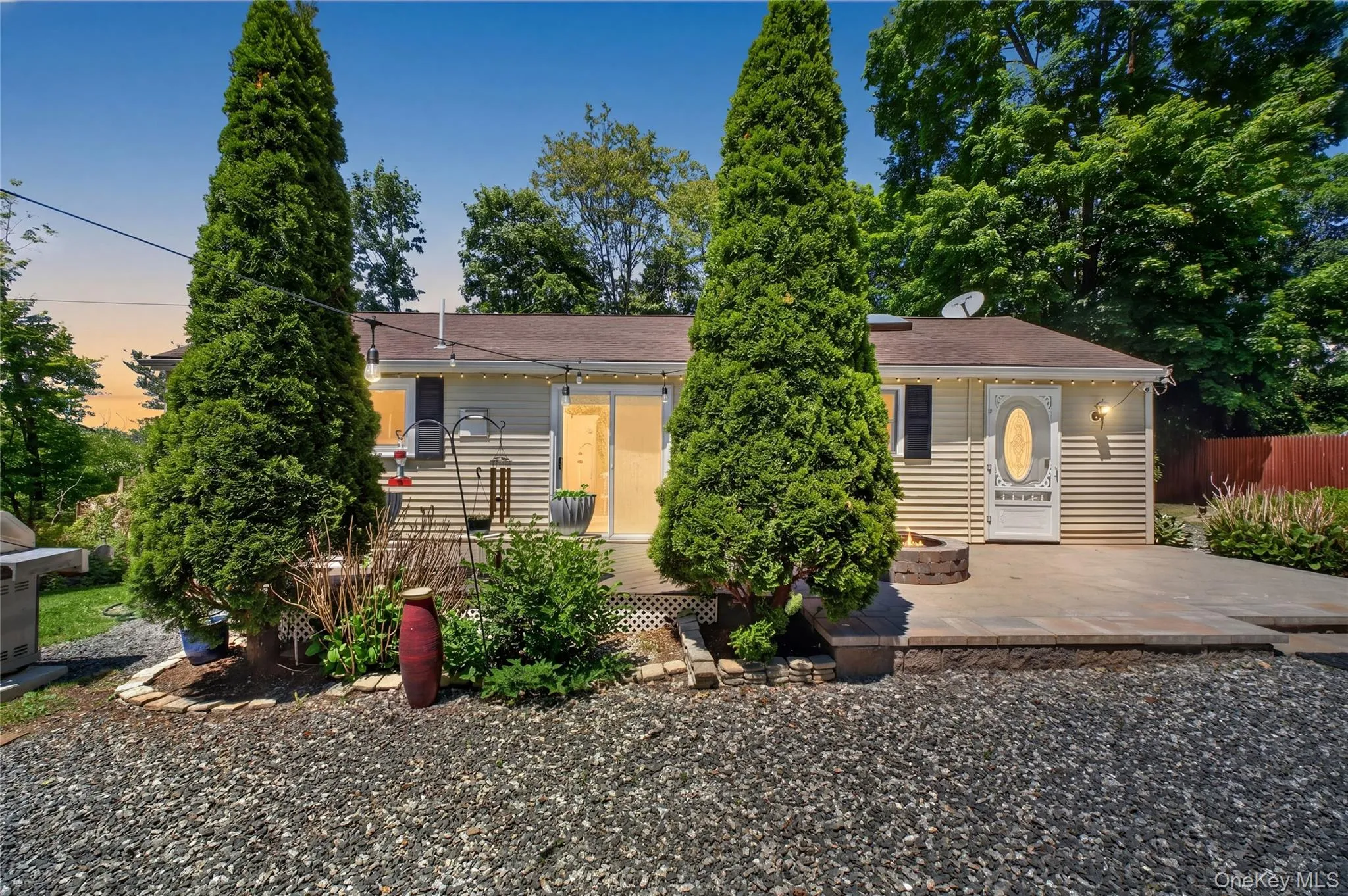 68 Mulford Avenue, Hyde Park, NY, 2 Bedrooms Bedrooms, 6 Rooms Rooms,1 BathroomBathrooms,Residential Lease,For Rent,Mulford Avenue,0,1008938 68 Mulford Avenue, Hyde Park, NY, 2 Bedrooms Bedrooms, 6 Rooms Rooms,1 BathroomBathrooms,Residential Lease,For Rent,Mulford Avenue,0,1008938