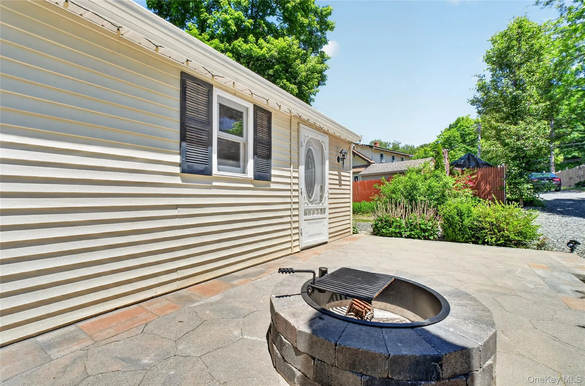 68 Mulford Avenue, Hyde Park, NY, 2 Bedrooms Bedrooms, 6 Rooms Rooms,1 BathroomBathrooms,Residential Lease,For Rent,Mulford Avenue,0,1008938 68 Mulford Avenue, Hyde Park, NY, 2 Bedrooms Bedrooms, 6 Rooms Rooms,1 BathroomBathrooms,Residential Lease,For Rent,Mulford Avenue,0,1008938