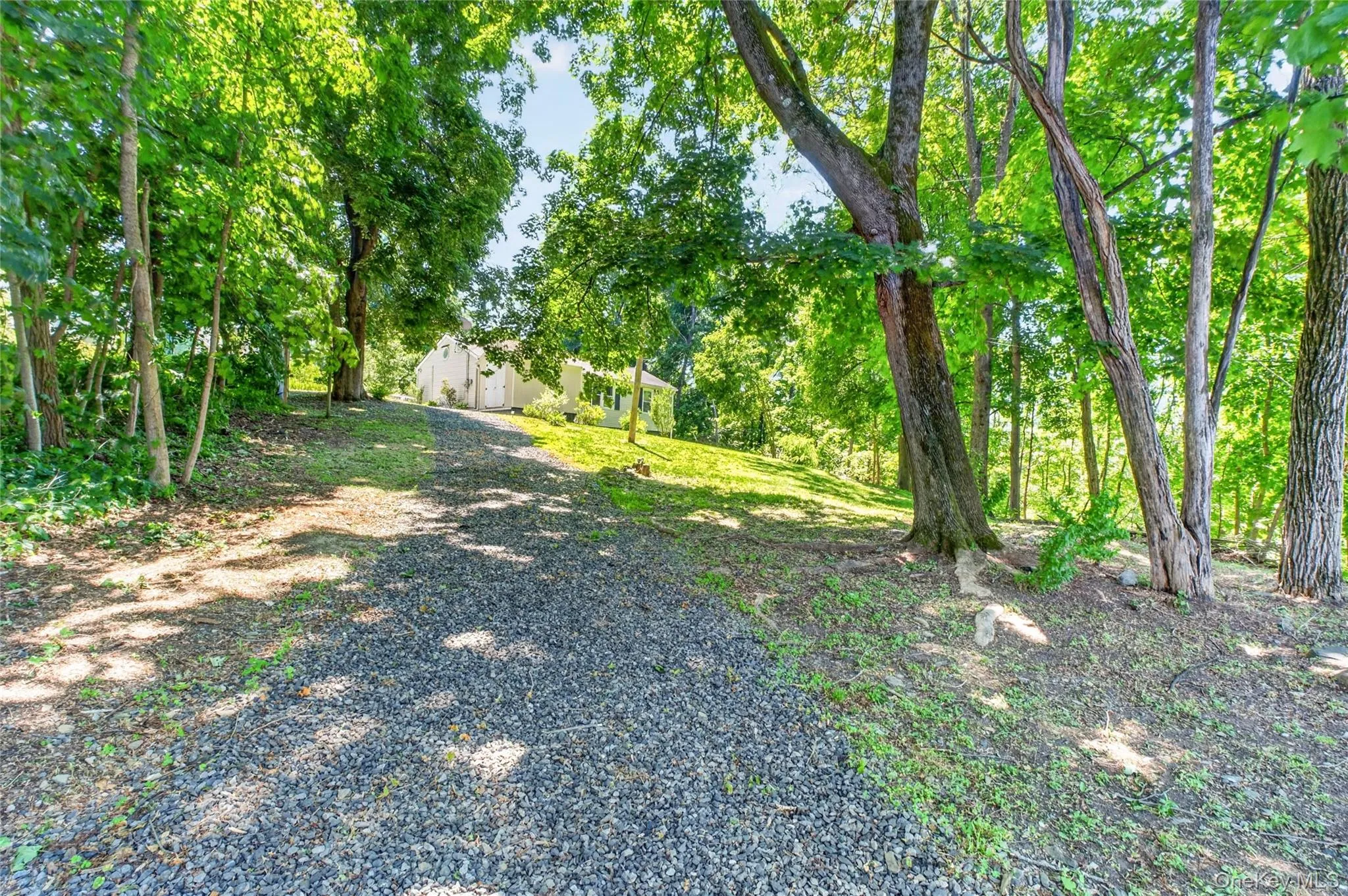 68 Mulford Avenue, Hyde Park, NY, 2 Bedrooms Bedrooms, 6 Rooms Rooms,1 BathroomBathrooms,Residential Lease,For Rent,Mulford Avenue,0,1008938 68 Mulford Avenue, Hyde Park, NY, 2 Bedrooms Bedrooms, 6 Rooms Rooms,1 BathroomBathrooms,Residential Lease,For Rent,Mulford Avenue,0,1008938