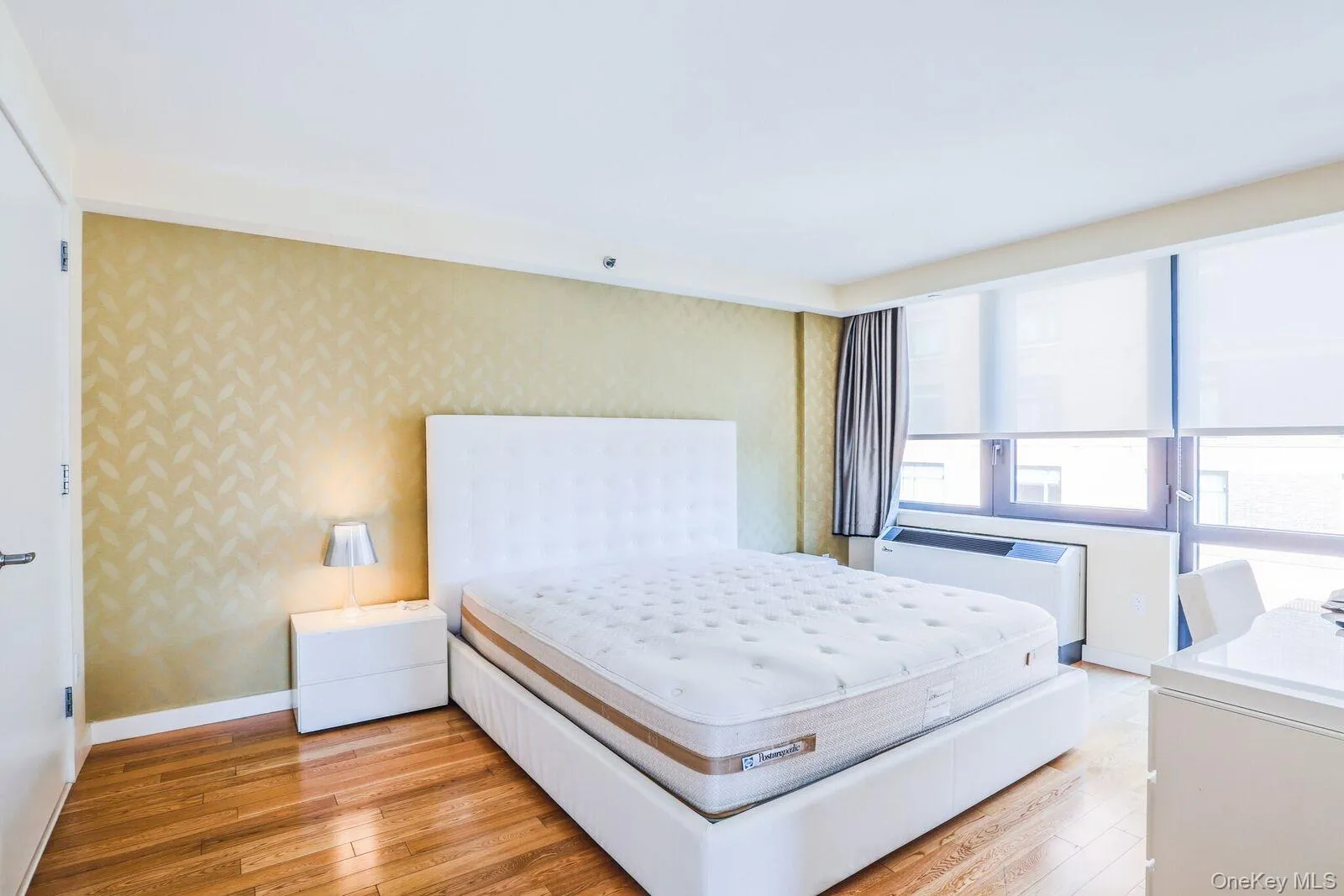 39-16 Prince Street, New York, NY, 2 Bedrooms Bedrooms, 7 Rooms Rooms,2 BathroomsBathrooms,Residential,For Rent,Prince,0,1008940 39-16 Prince Street, New York, NY, 2 Bedrooms Bedrooms, 7 Rooms Rooms,2 BathroomsBathrooms,Residential,For Rent,Prince,0,1008940