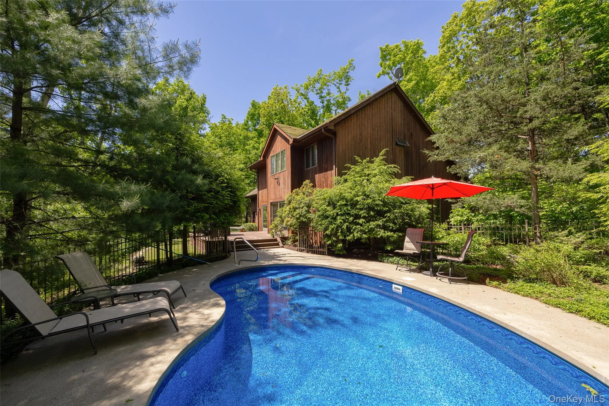 44 Eleanor Drive, Pleasant Valley, NY, 4 Bedrooms Bedrooms, 10 Rooms Rooms,3 BathroomsBathrooms,Residential,For Rent,Eleanor,0,1008946 44 Eleanor Drive, Pleasant Valley, NY, 4 Bedrooms Bedrooms, 10 Rooms Rooms,3 BathroomsBathrooms,Residential,For Rent,Eleanor,0,1008946