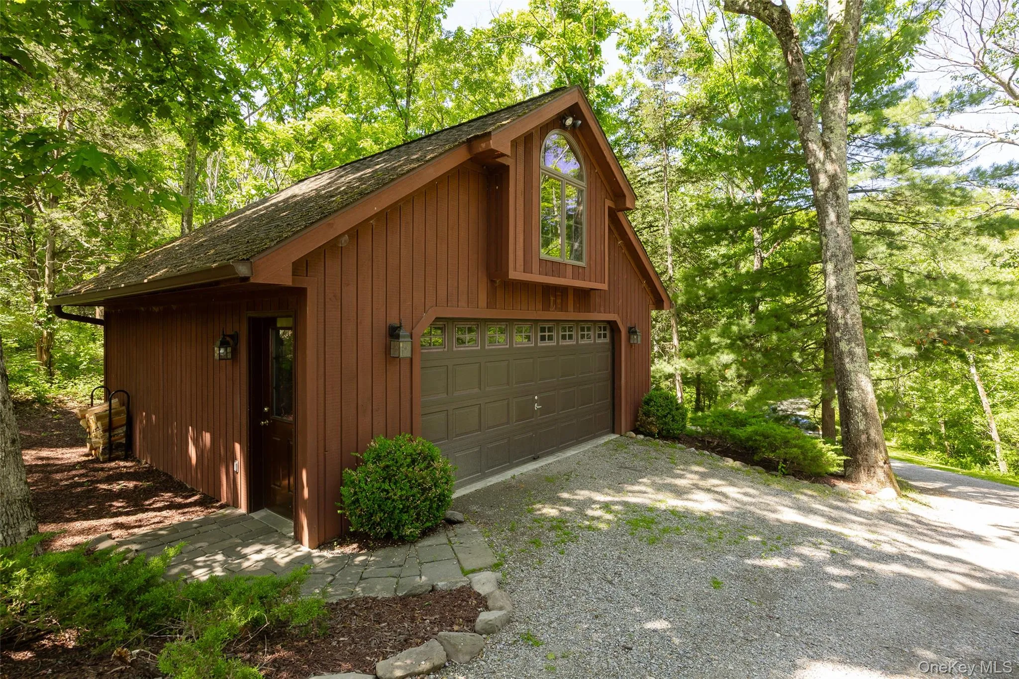 44 Eleanor Drive, Pleasant Valley, NY, 4 Bedrooms Bedrooms, 10 Rooms Rooms,3 BathroomsBathrooms,Residential,For Rent,Eleanor,0,1008946 44 Eleanor Drive, Pleasant Valley, NY, 4 Bedrooms Bedrooms, 10 Rooms Rooms,3 BathroomsBathrooms,Residential,For Rent,Eleanor,0,1008946