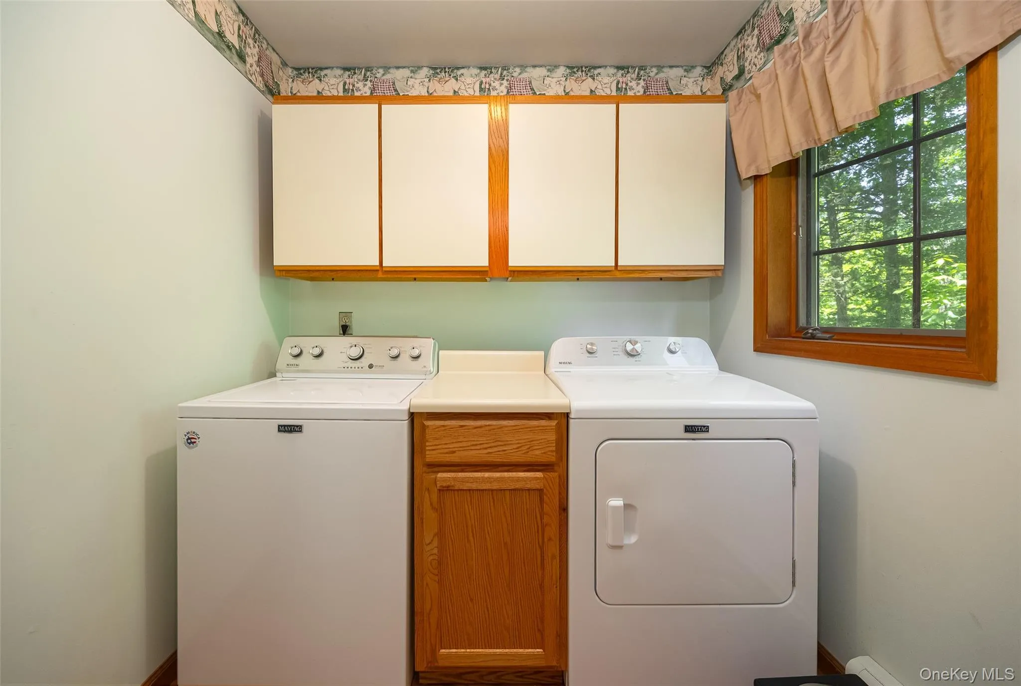 44 Eleanor Drive, Pleasant Valley, NY, 4 Bedrooms Bedrooms, 10 Rooms Rooms,3 BathroomsBathrooms,Residential,For Rent,Eleanor,0,1008946 44 Eleanor Drive, Pleasant Valley, NY, 4 Bedrooms Bedrooms, 10 Rooms Rooms,3 BathroomsBathrooms,Residential,For Rent,Eleanor,0,1008946