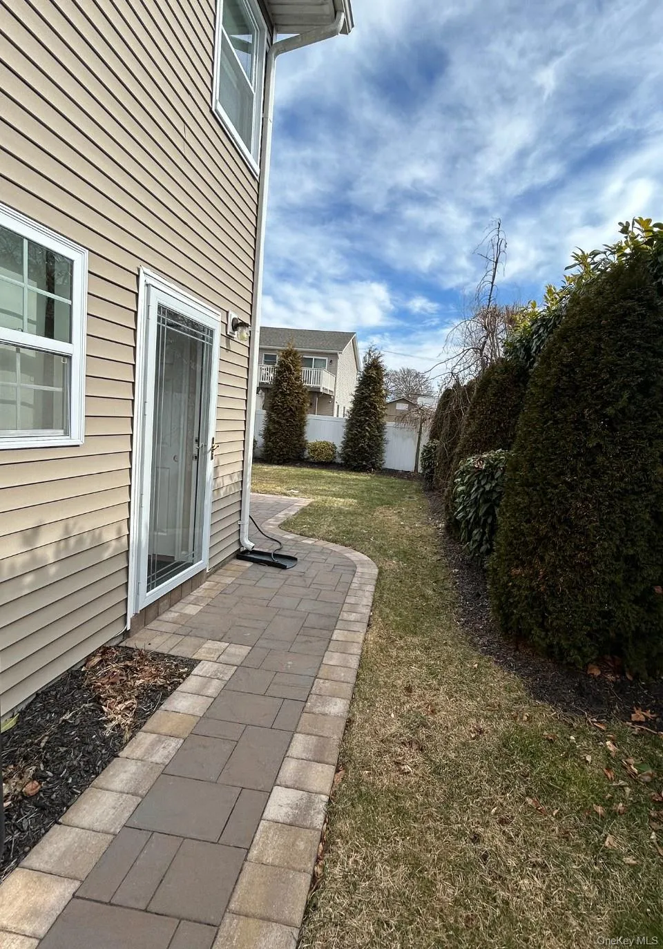 472 South 9th Street, Babylon, NY, 1 Bedroom Bedrooms, 2 Rooms Rooms,1 BathroomBathrooms,Residential Lease,For Rent,South 9th,0,1008947 472 South 9th Street, Babylon, NY, 1 Bedroom Bedrooms, 2 Rooms Rooms,1 BathroomBathrooms,Residential Lease,For Rent,South 9th,0,1008947
