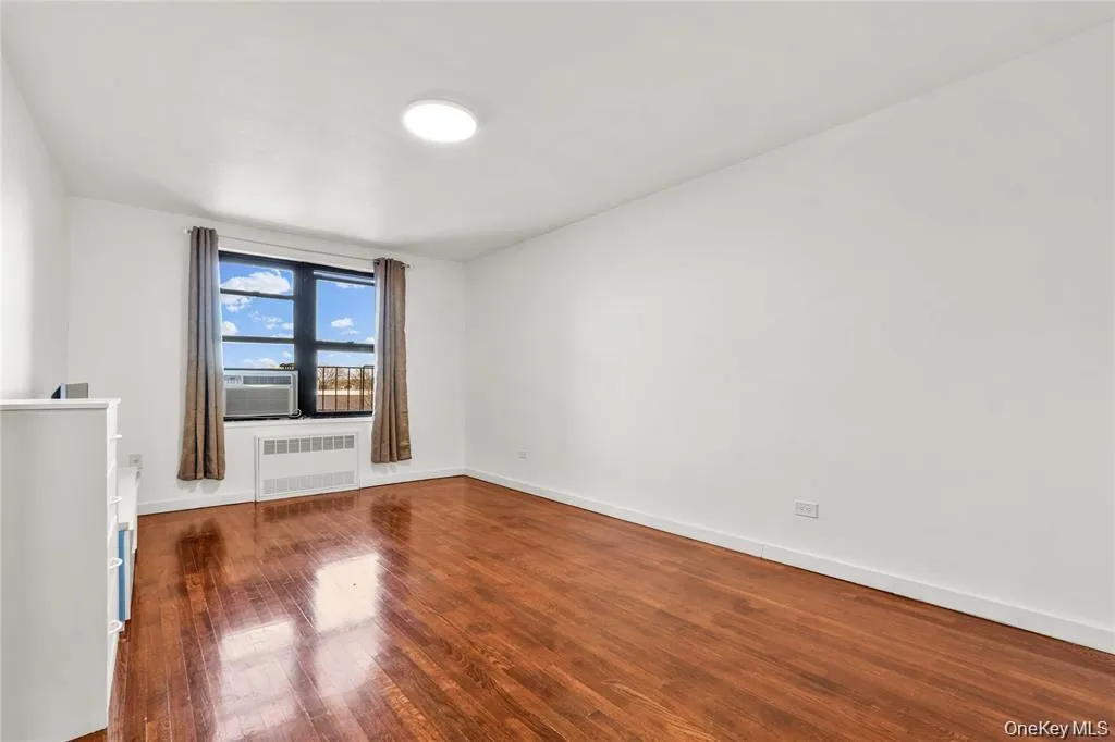 150-29 72nd Road, New York, NY, 1 Bedroom Bedrooms, 4 Rooms Rooms,1 BathroomBathrooms,Residential,For Rent,72nd,0,1008948 150-29 72nd Road, New York, NY, 1 Bedroom Bedrooms, 4 Rooms Rooms,1 BathroomBathrooms,Residential,For Rent,72nd,0,1008948