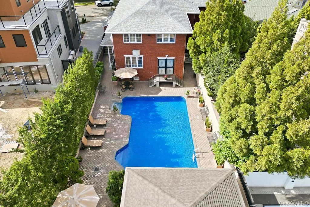 4 Point Crescent, New York, NY, 4 Bedrooms Bedrooms, 8 Rooms Rooms,4 BathroomsBathrooms,Residential,For Rent,Point,0,1008950 4 Point Crescent, New York, NY, 4 Bedrooms Bedrooms, 8 Rooms Rooms,4 BathroomsBathrooms,Residential,For Rent,Point,0,1008950