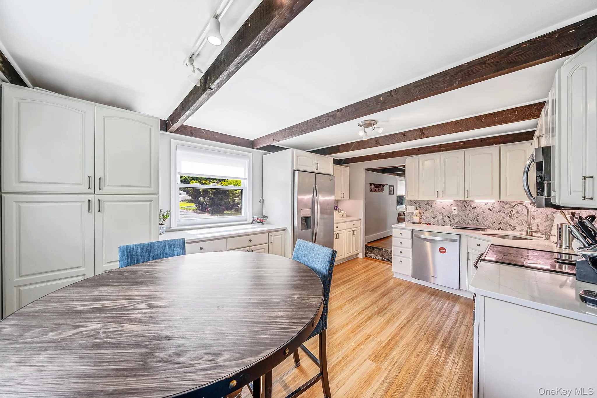 43 College Drive, Brookhaven, NY, 4 Bedrooms Bedrooms, 8 Rooms Rooms,1 BathroomBathrooms,Residential,For Rent,College,0,1008953 43 College Drive, Brookhaven, NY, 4 Bedrooms Bedrooms, 8 Rooms Rooms,1 BathroomBathrooms,Residential,For Rent,College,0,1008953