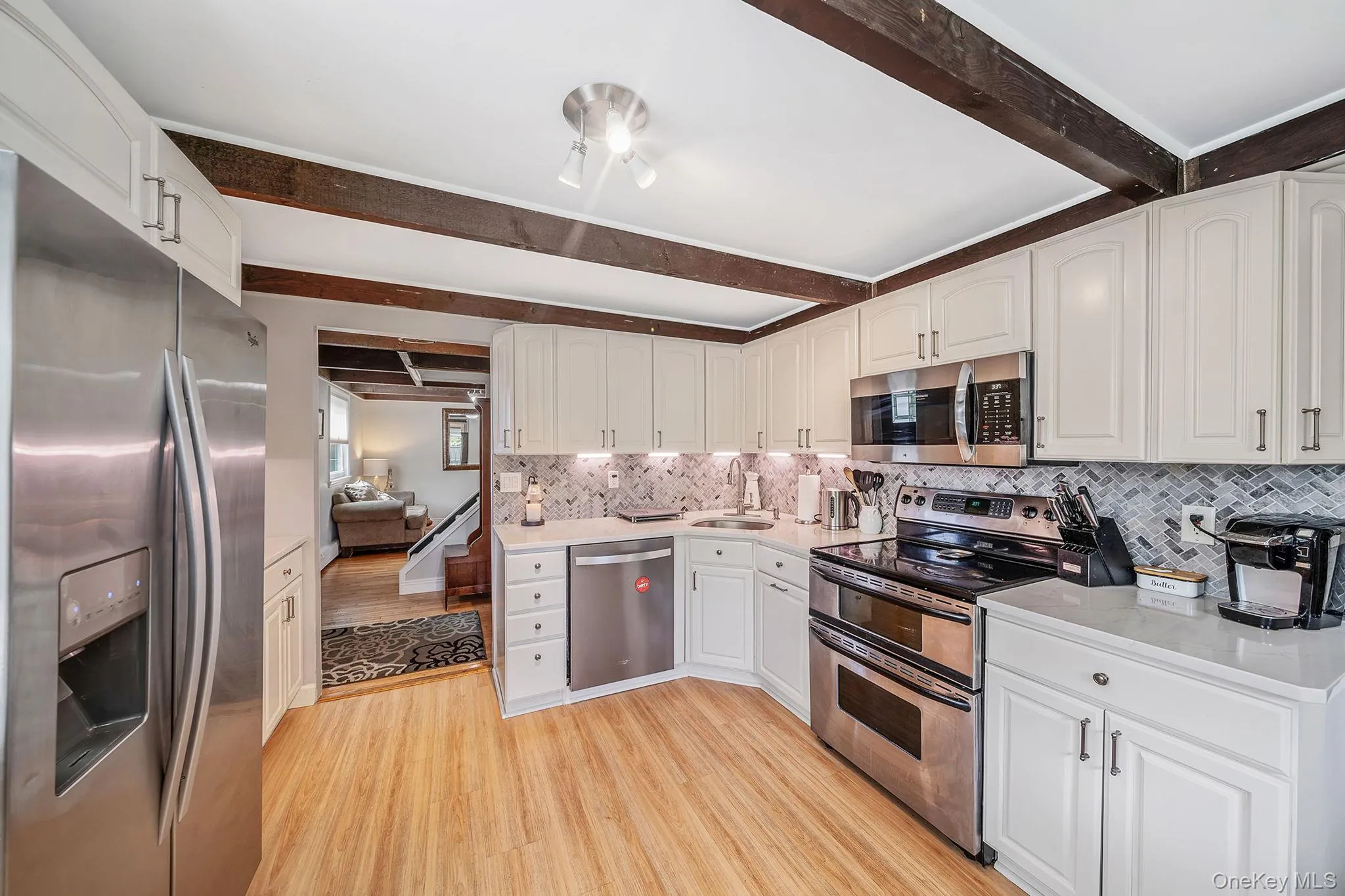 43 College Drive, Brookhaven, NY, 4 Bedrooms Bedrooms, 8 Rooms Rooms,1 BathroomBathrooms,Residential,For Rent,College,0,1008953 43 College Drive, Brookhaven, NY, 4 Bedrooms Bedrooms, 8 Rooms Rooms,1 BathroomBathrooms,Residential,For Rent,College,0,1008953