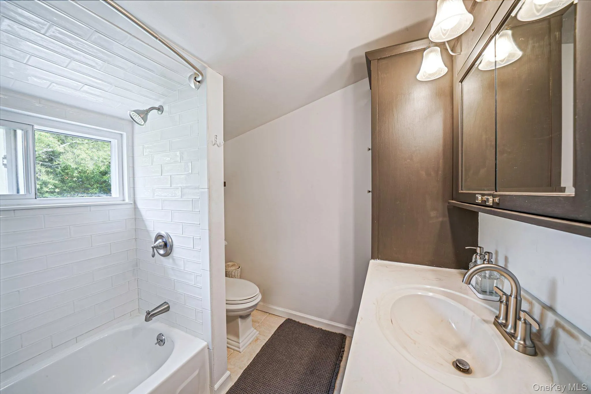 43 College Drive, Brookhaven, NY, 4 Bedrooms Bedrooms, 8 Rooms Rooms,1 BathroomBathrooms,Residential,For Rent,College,0,1008953 43 College Drive, Brookhaven, NY, 4 Bedrooms Bedrooms, 8 Rooms Rooms,1 BathroomBathrooms,Residential,For Rent,College,0,1008953