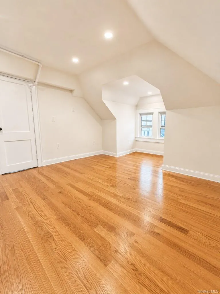 14 Highland Avenue, Orangetown, NY, 1 Room Rooms,1 BathroomBathrooms,Residential Lease,For Rent,Highland,0,1008958 14 Highland Avenue, Orangetown, NY, 1 Room Rooms,1 BathroomBathrooms,Residential Lease,For Rent,Highland,0,1008958